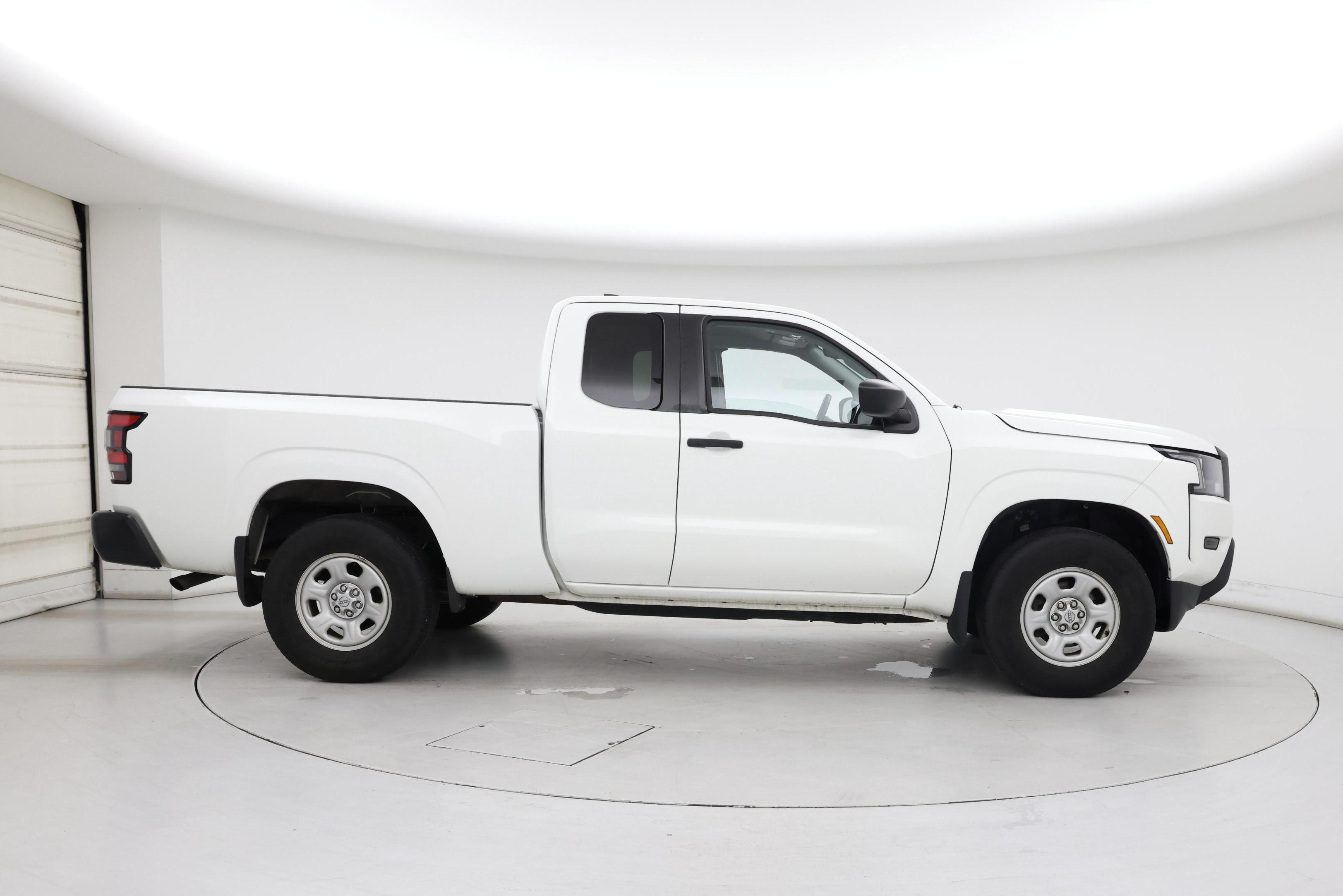 Thumbnail: 2023 Nissan Frontier - 7