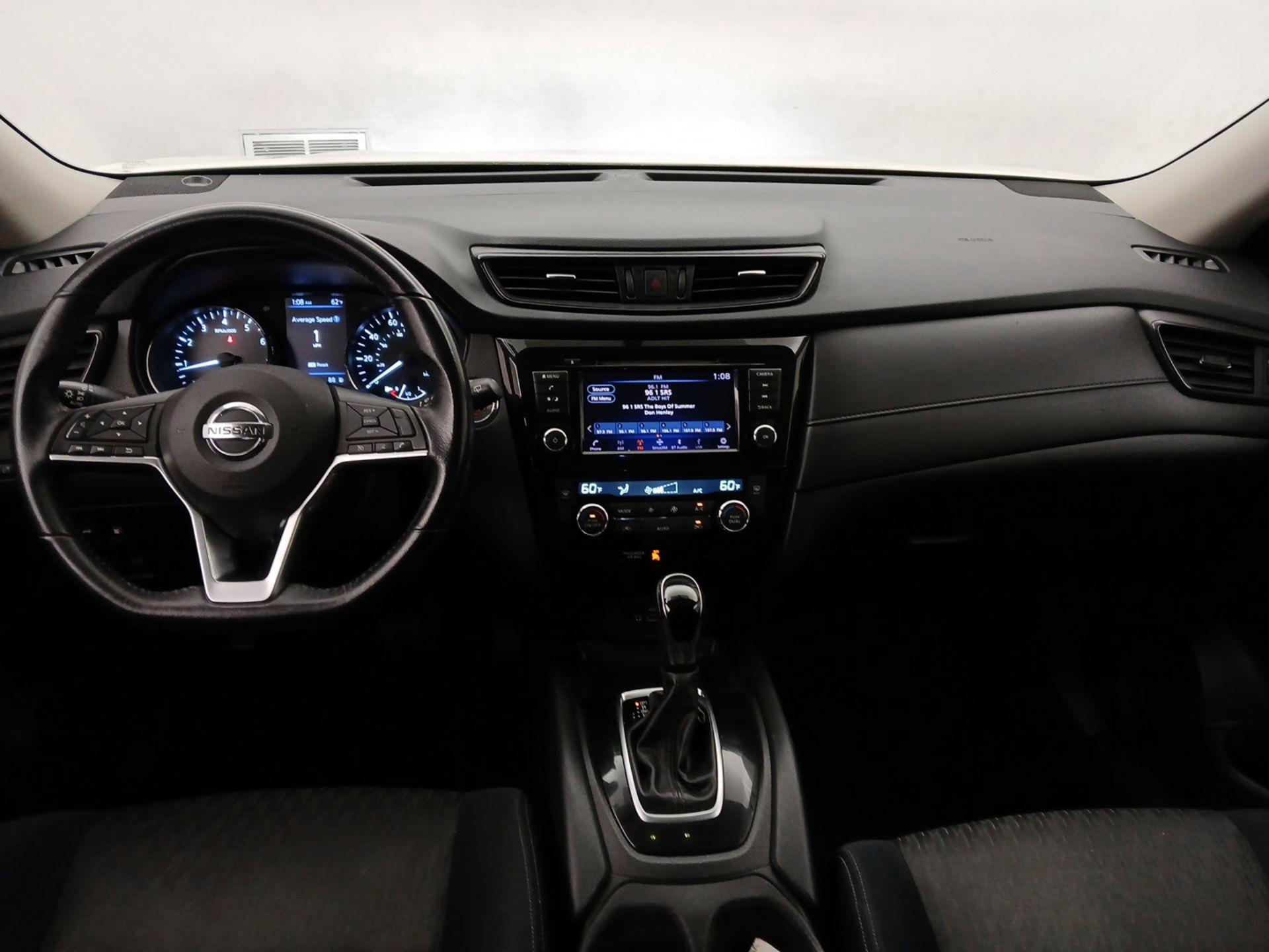 Thumbnail: 2018 Nissan Rogue - 9