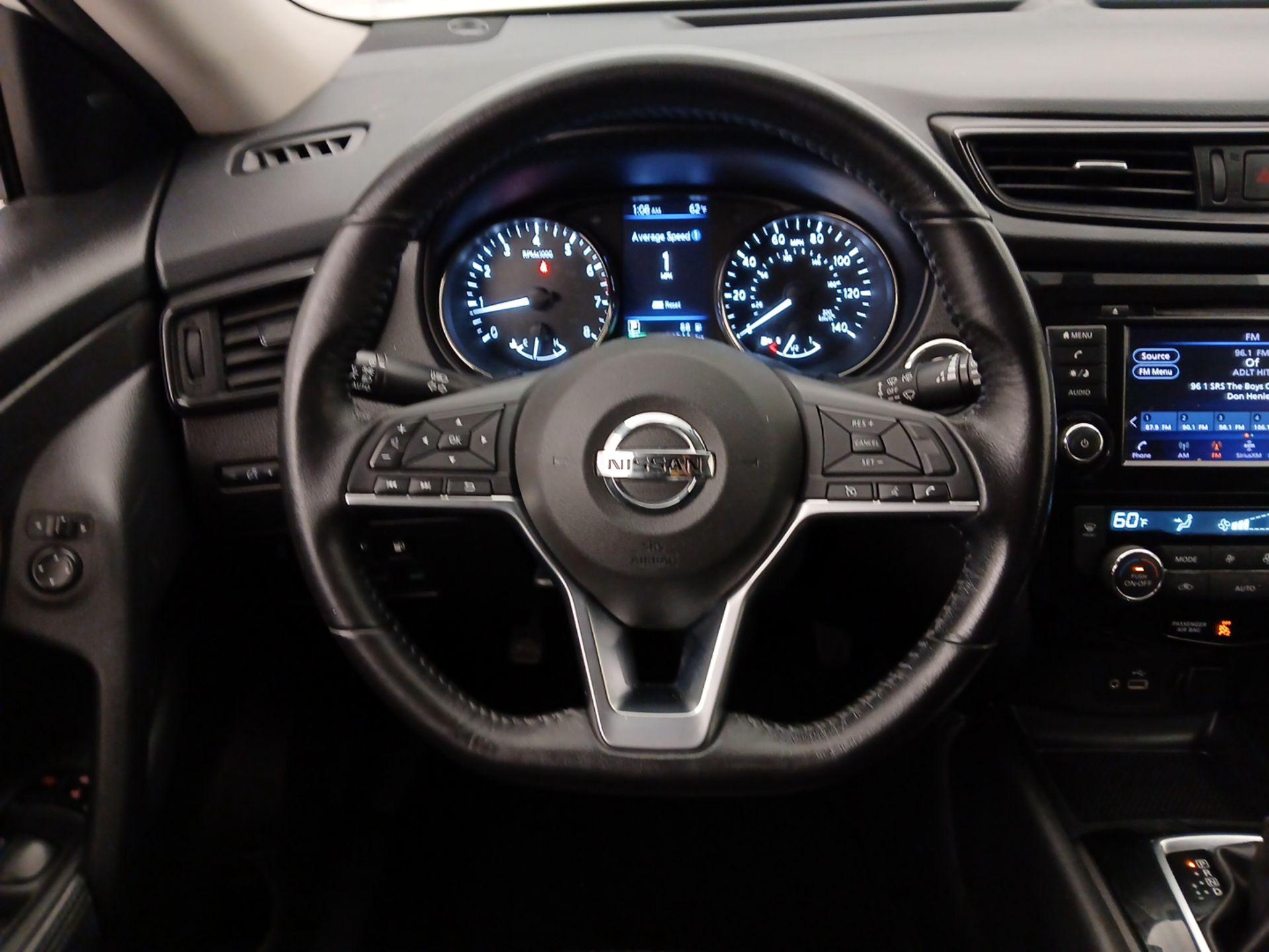 Thumbnail: 2018 Nissan Rogue - 10