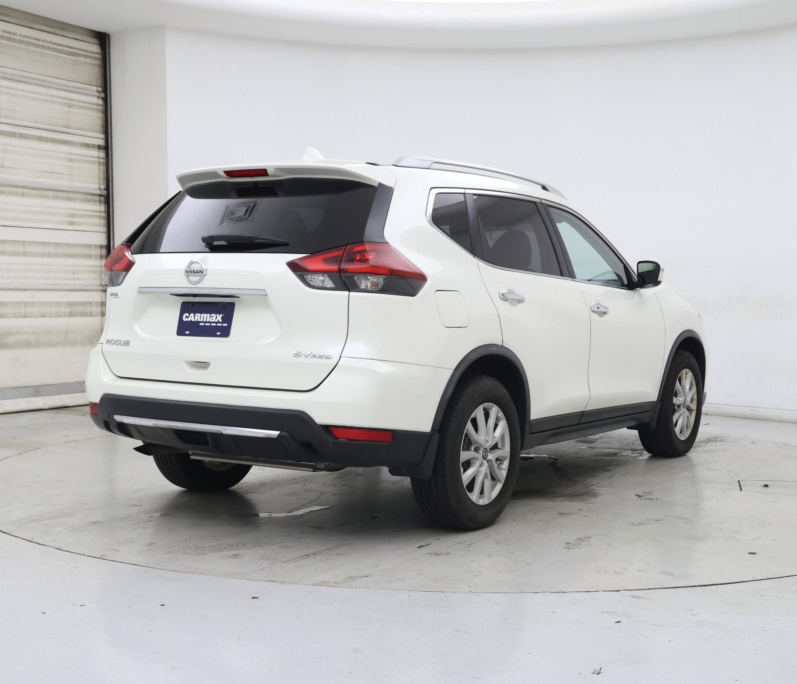 Thumbnail: 2018 Nissan Rogue - 8