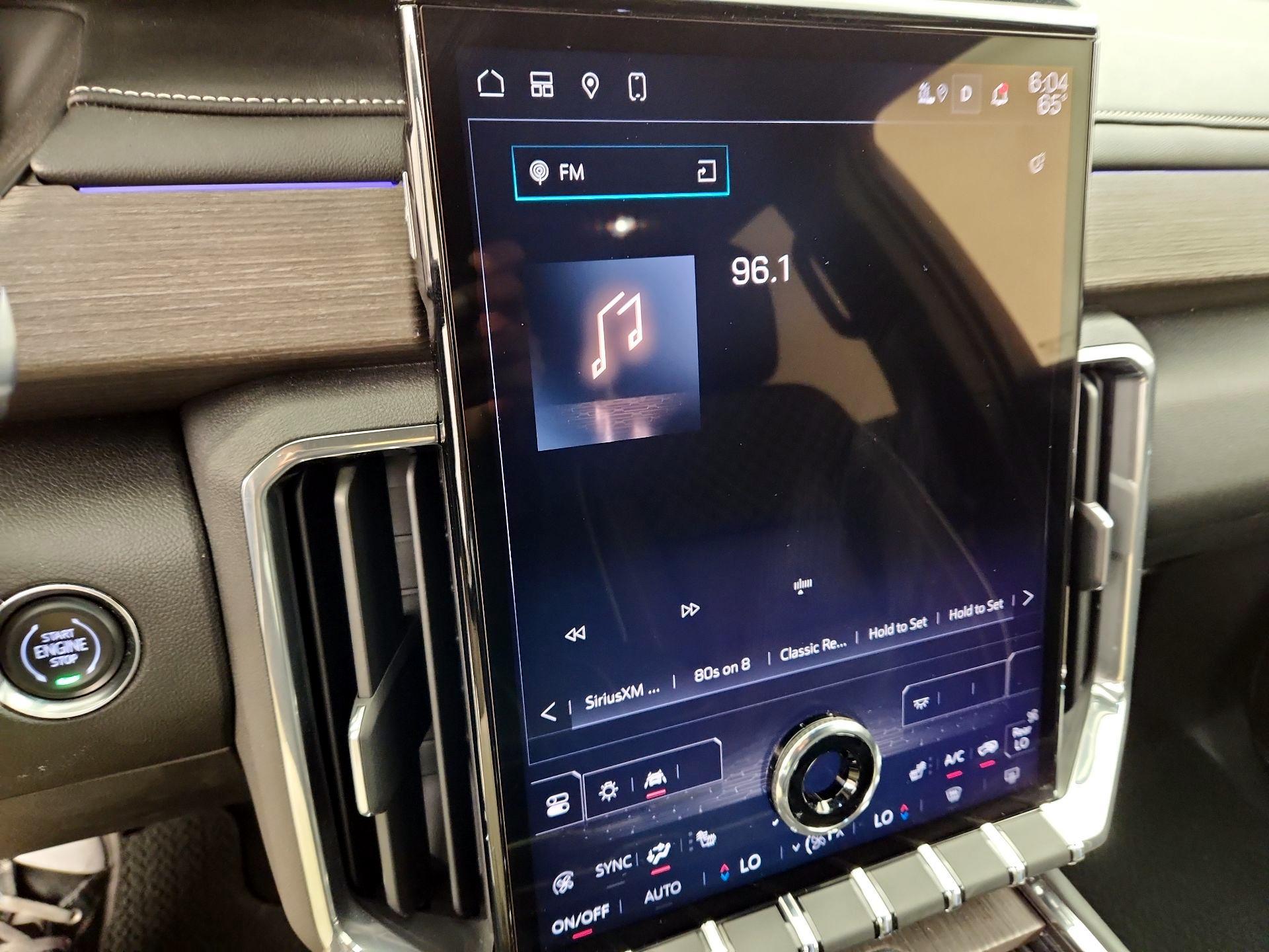 Thumbnail: 2024 GMC Acadia - 16