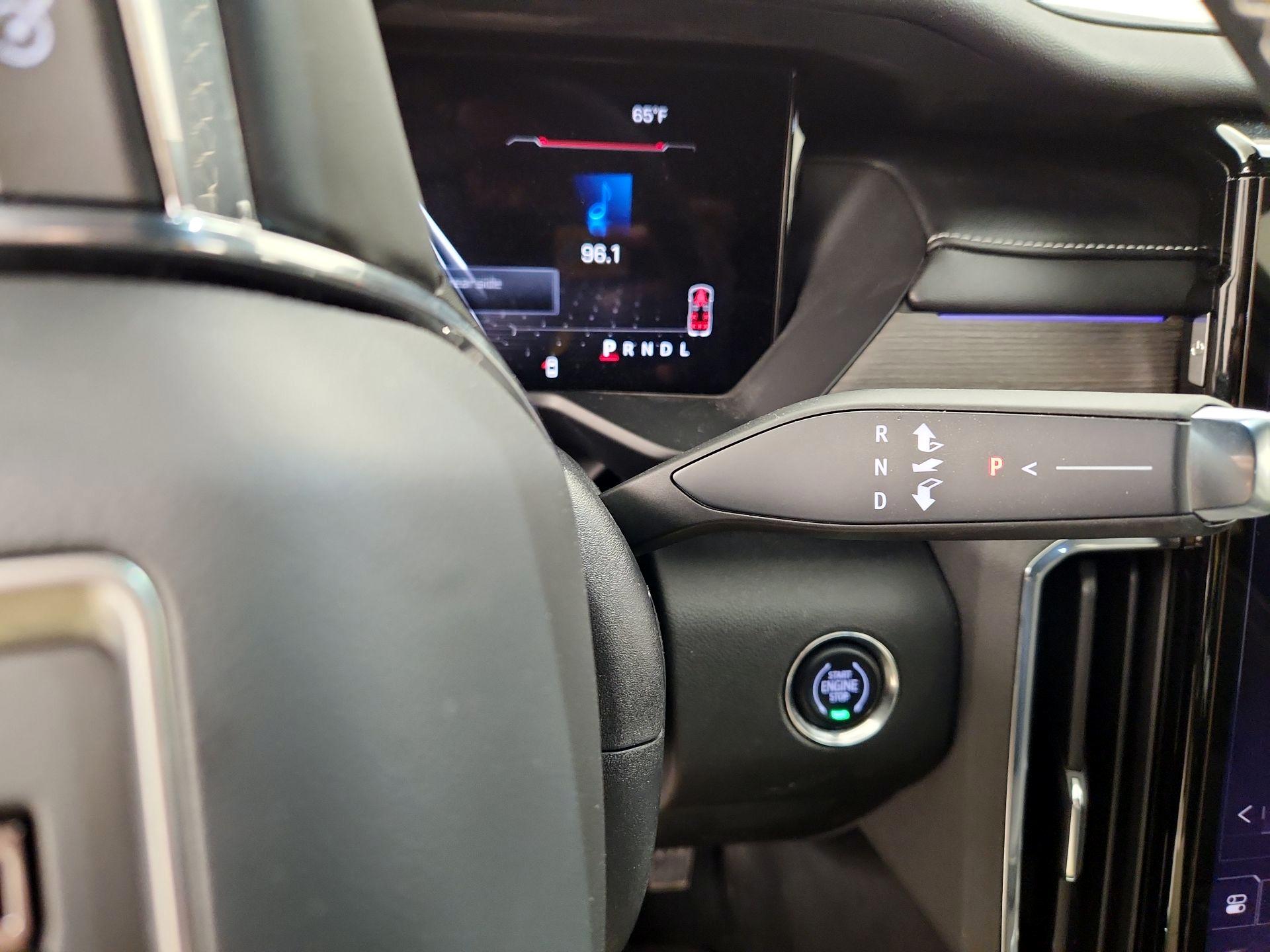 Thumbnail: 2024 GMC Acadia - 18