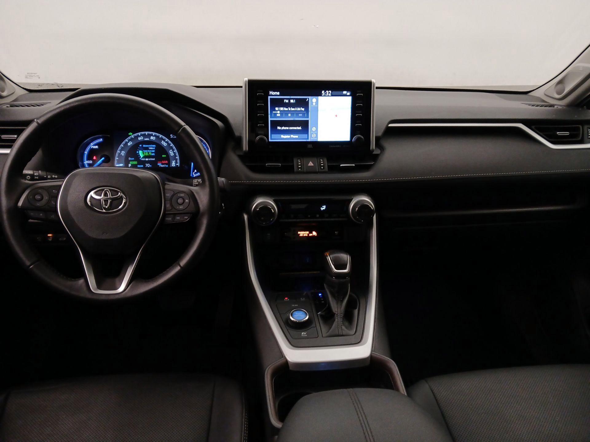 Thumbnail: 2021 Toyota RAV4 - 9