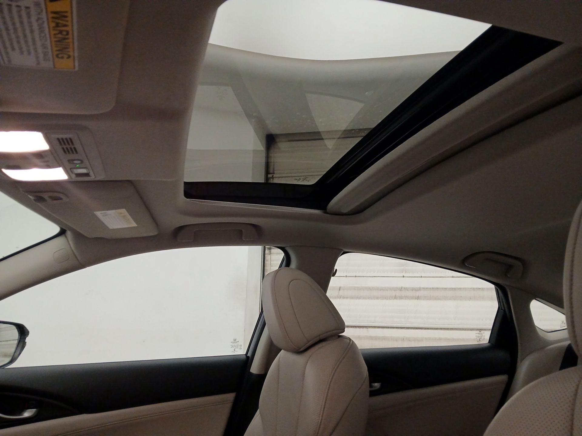 Thumbnail: 2019 Honda Insight - 19