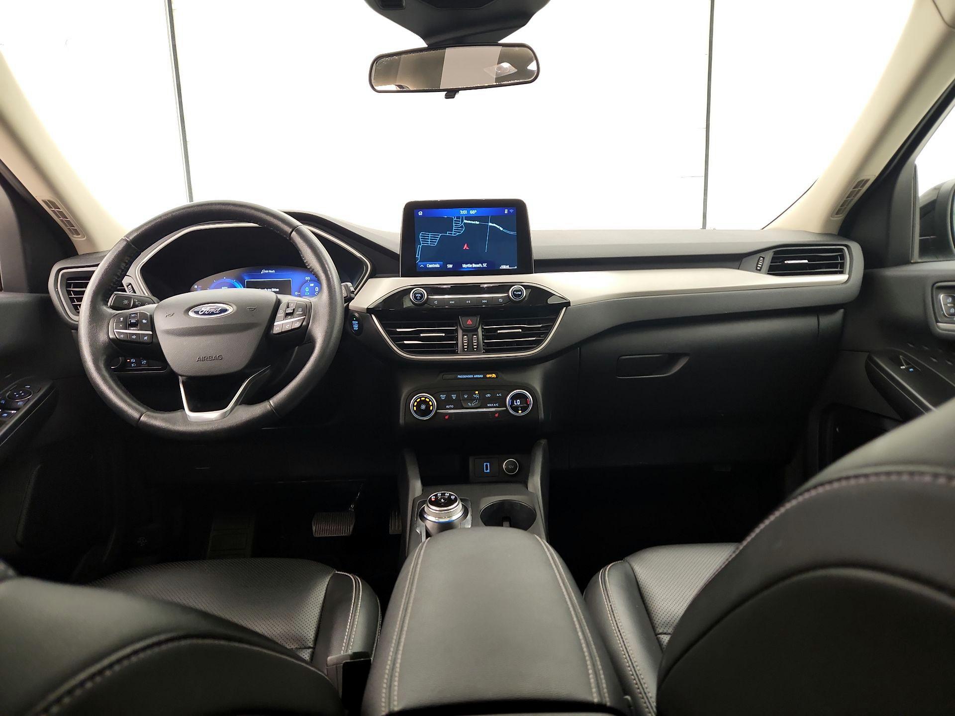 Thumbnail: 2020 Ford Escape - 9