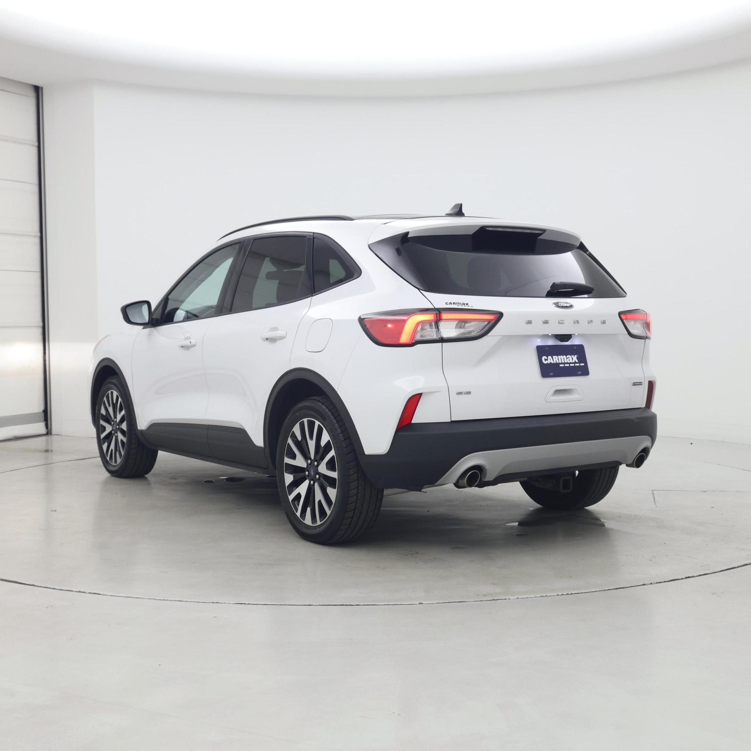 Thumbnail: 2020 Ford Escape - 2