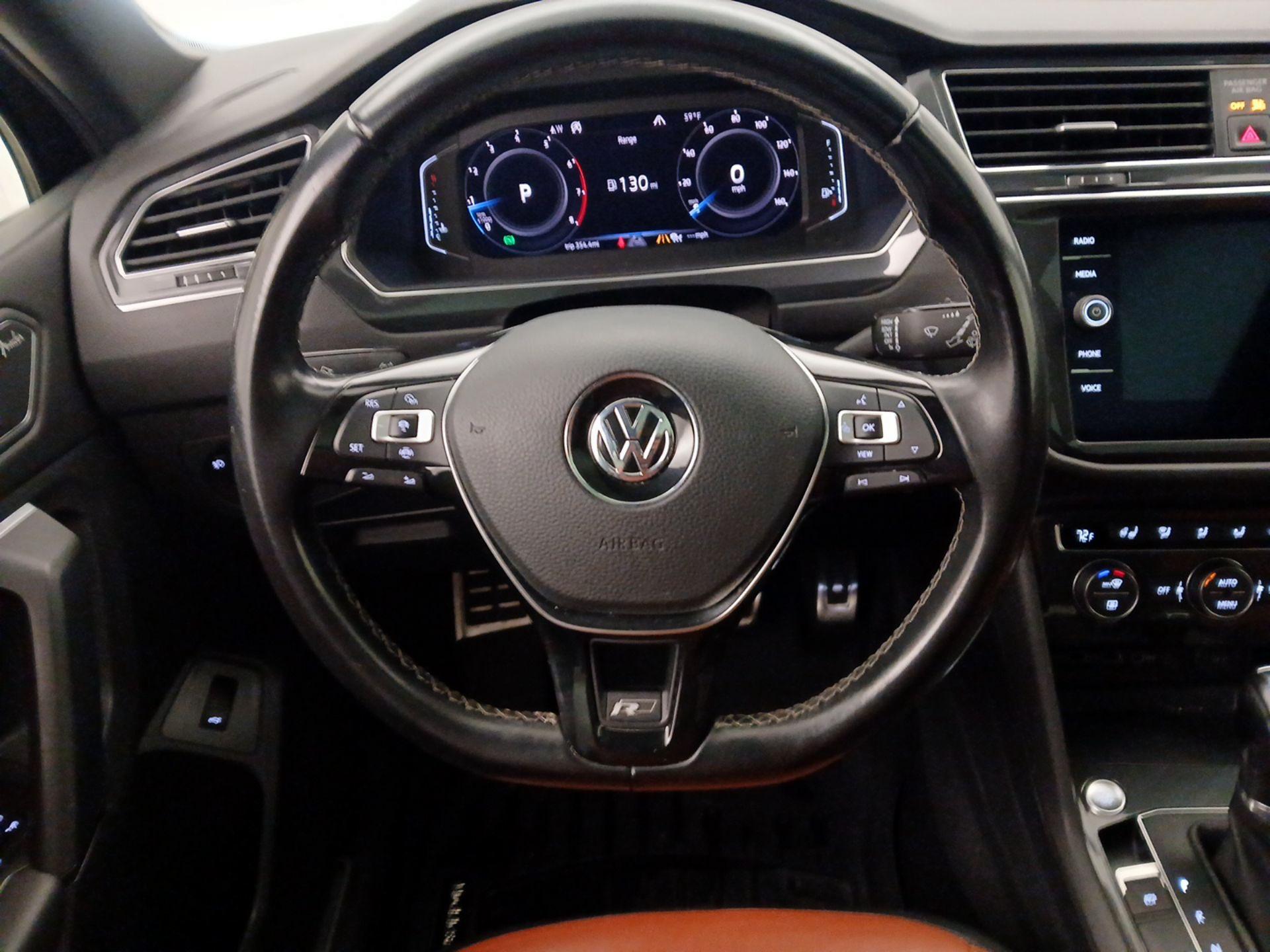 Thumbnail: 2019 Volkswagen Tiguan - 10