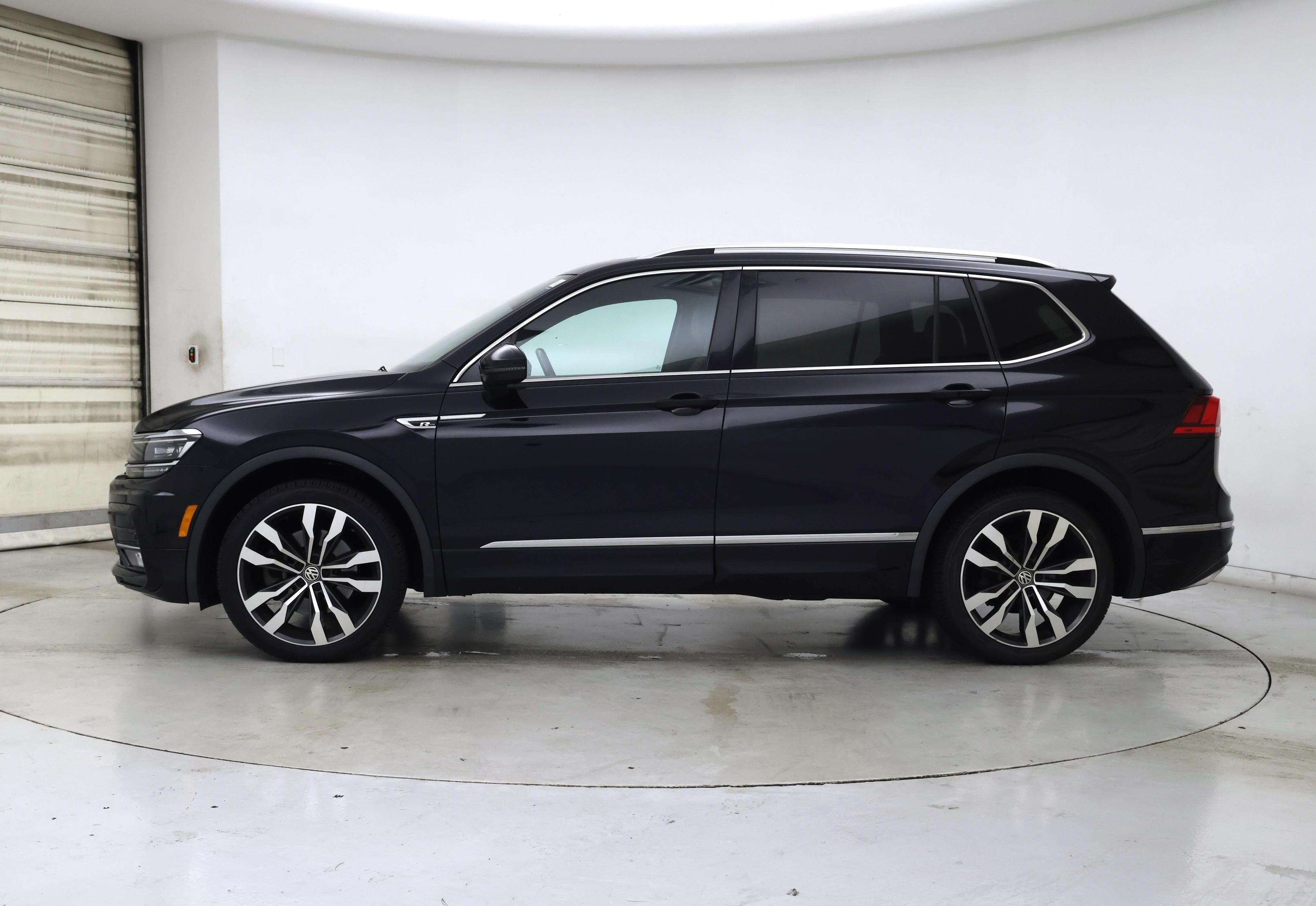 Thumbnail: 2019 Volkswagen Tiguan - 3