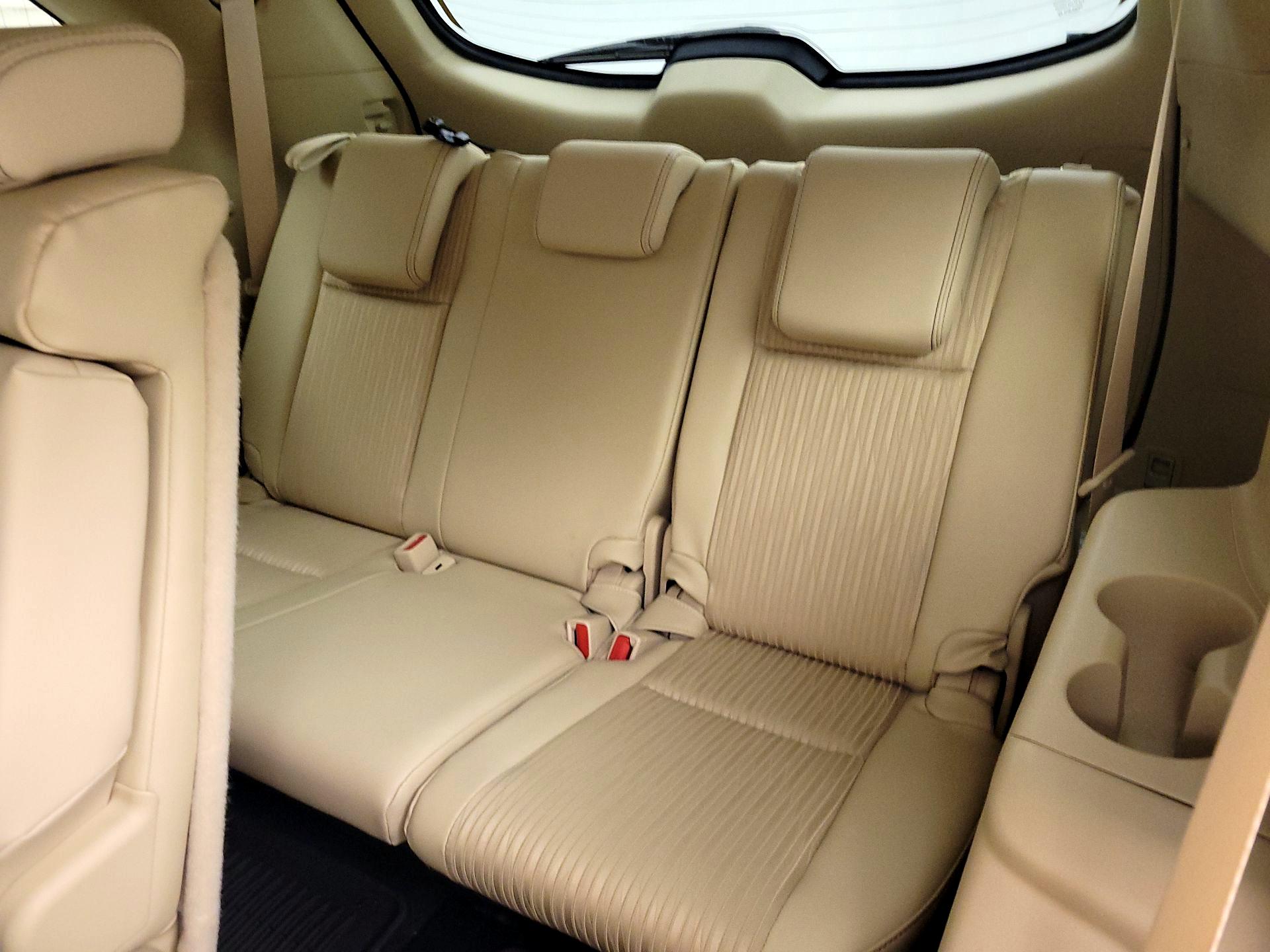 Thumbnail: 2014 Toyota Highlander - 20