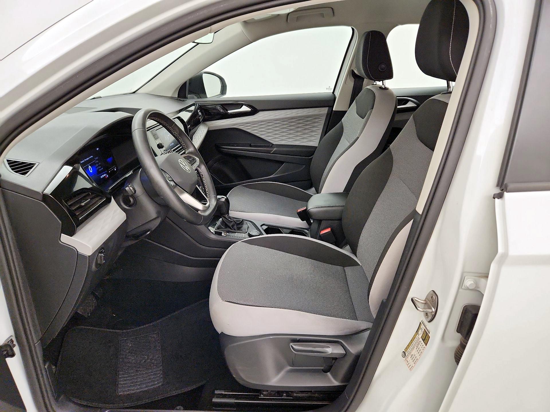 Thumbnail: 2023 Volkswagen Taos - 11