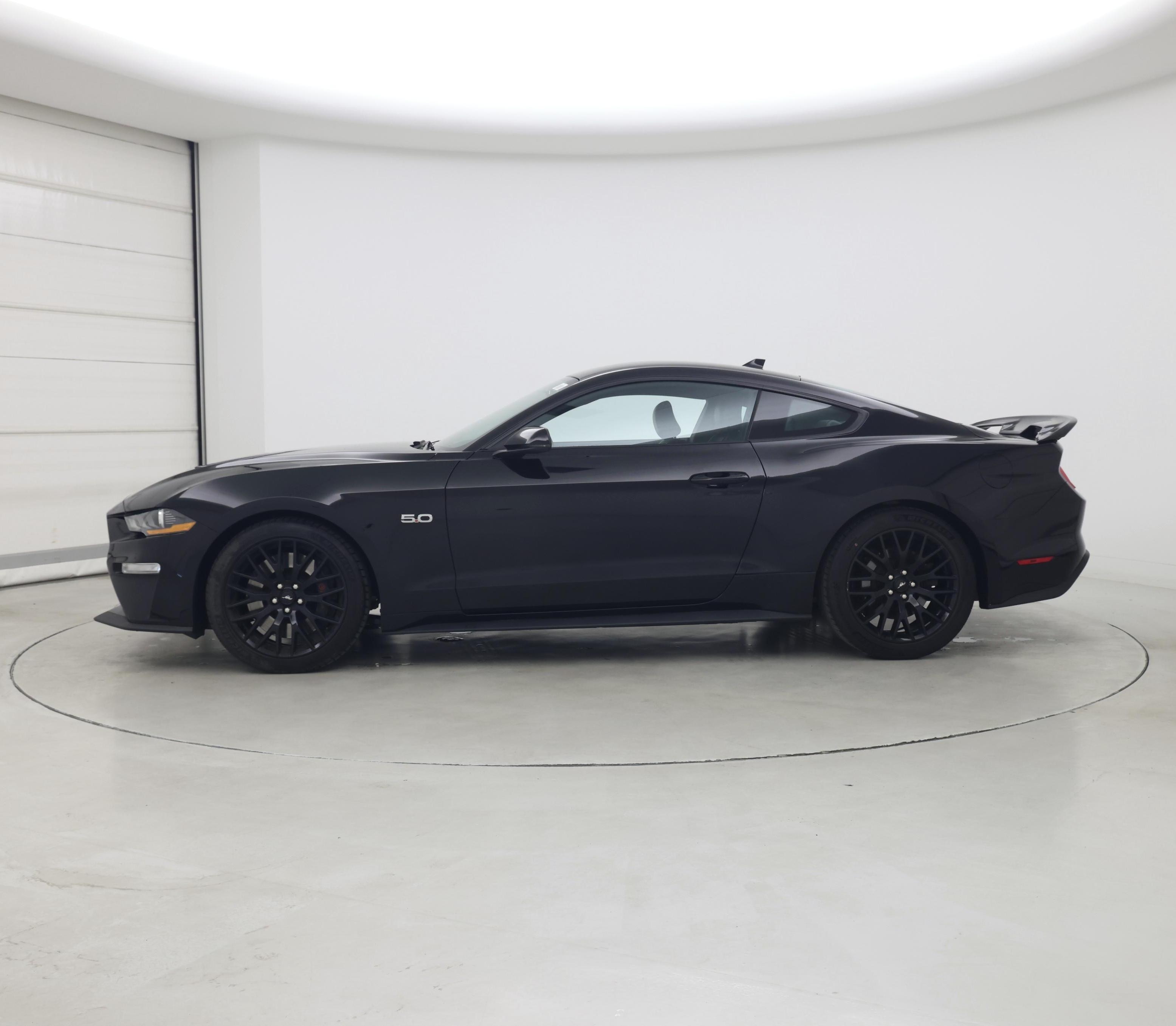 Thumbnail: 2020 Ford Mustang - 3