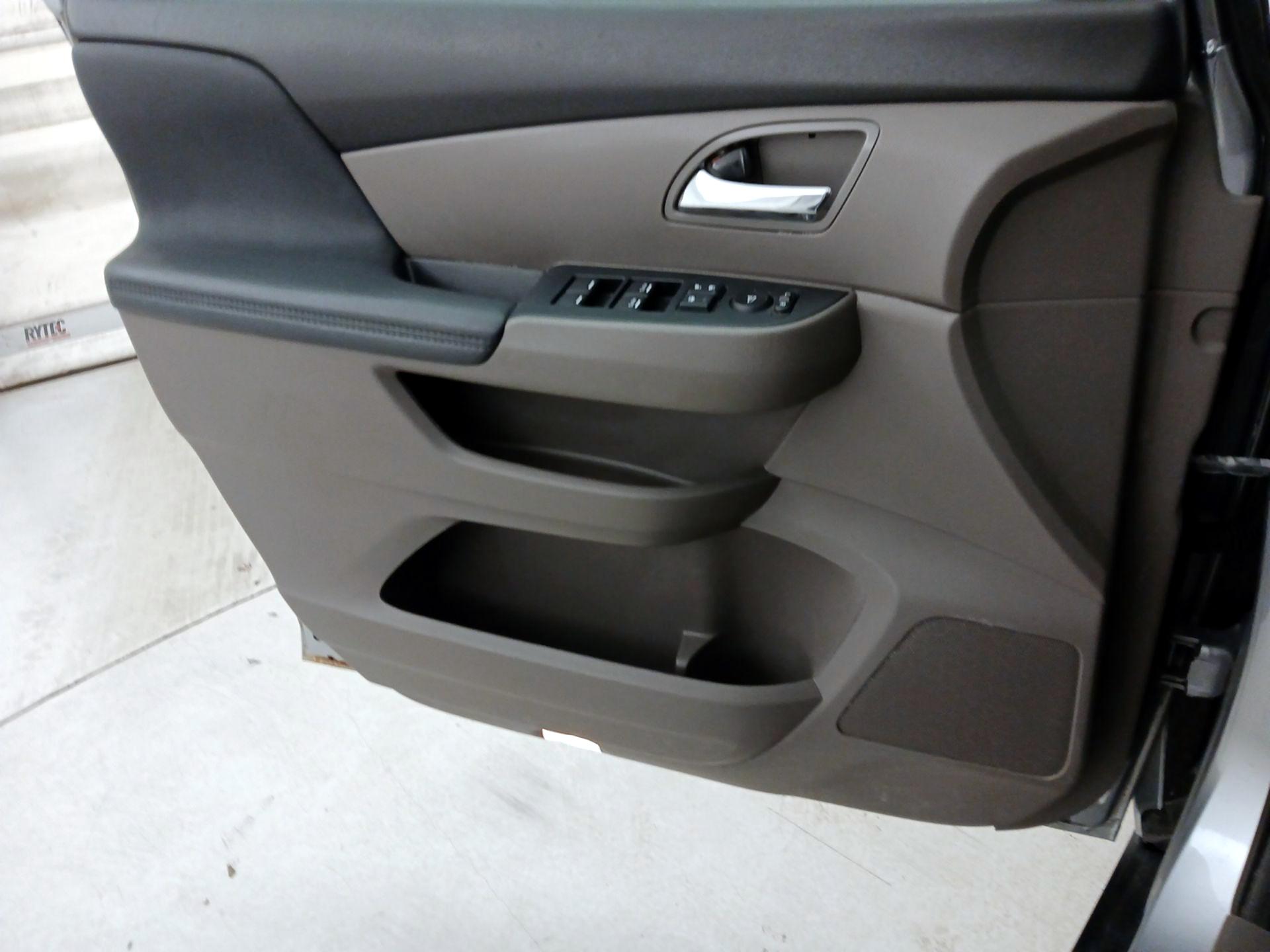 Thumbnail: 2016 Honda Odyssey - 12