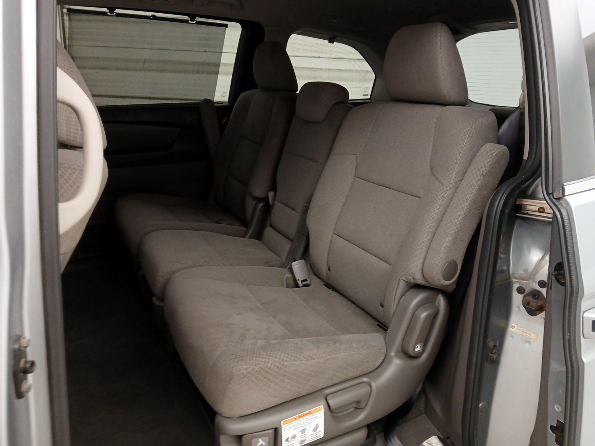 Thumbnail: 2016 Honda Odyssey - 19