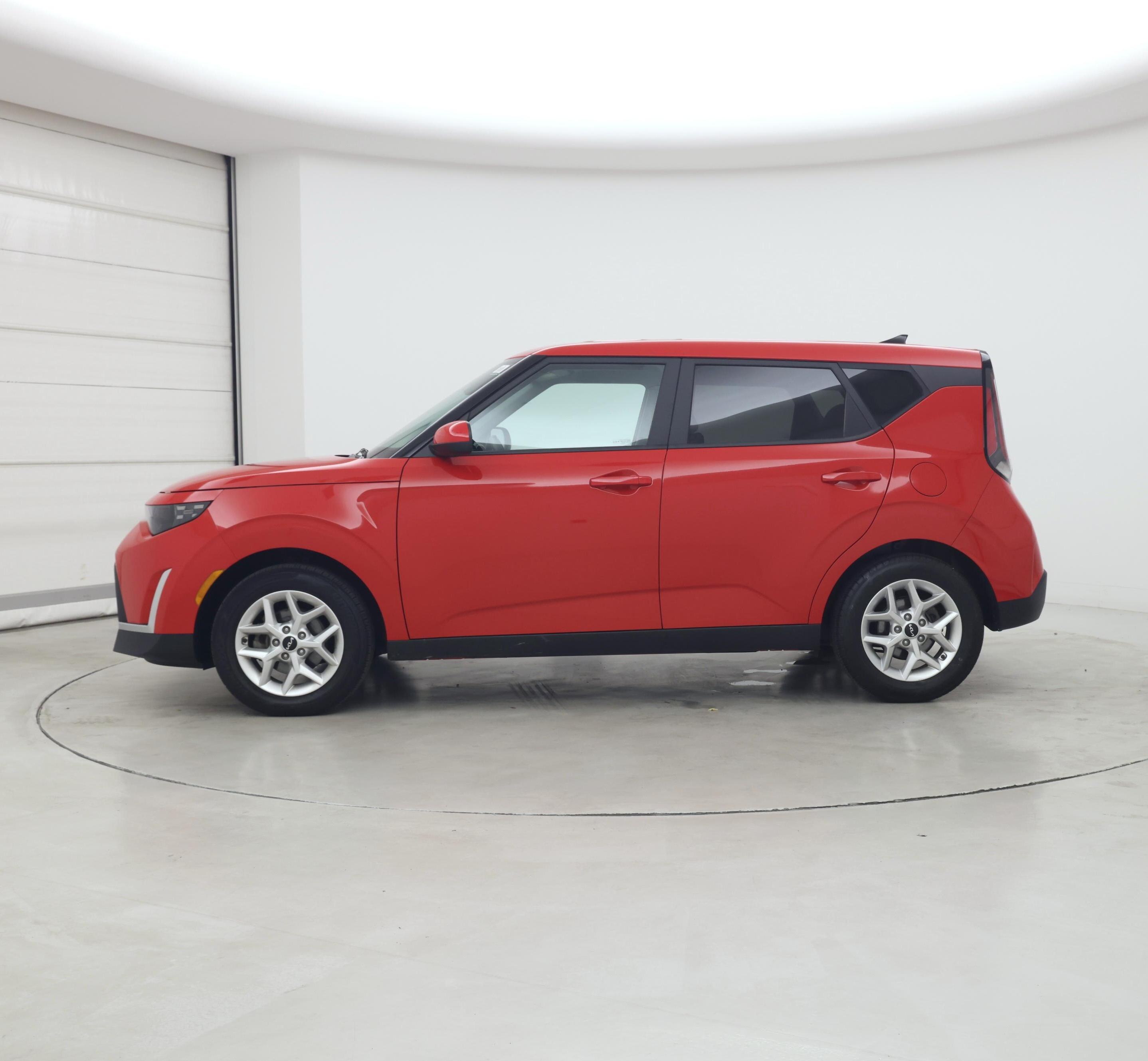 Thumbnail: 2023 Kia Soul - 3