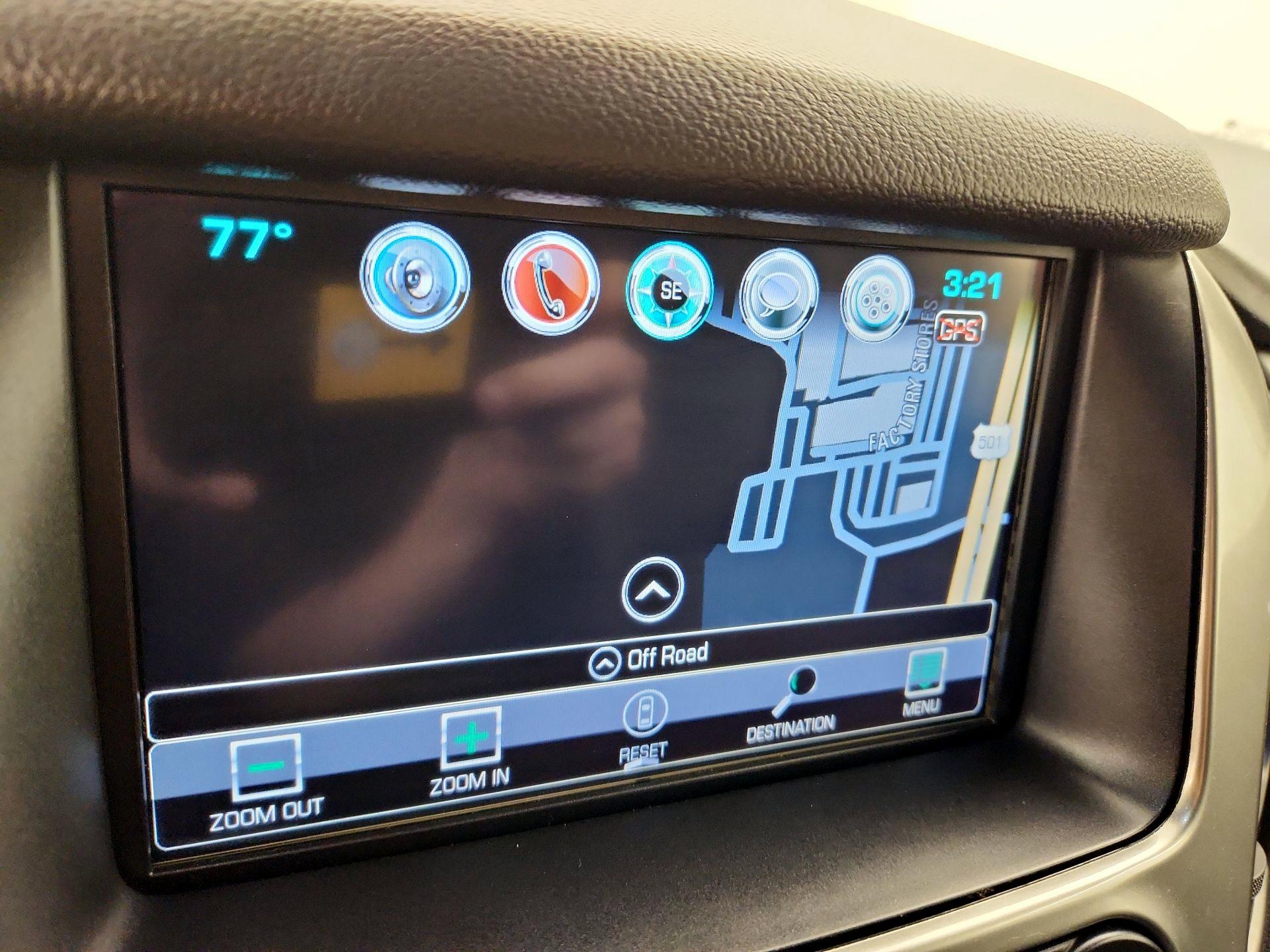 Thumbnail: 2020 Chevrolet Suburban - 14
