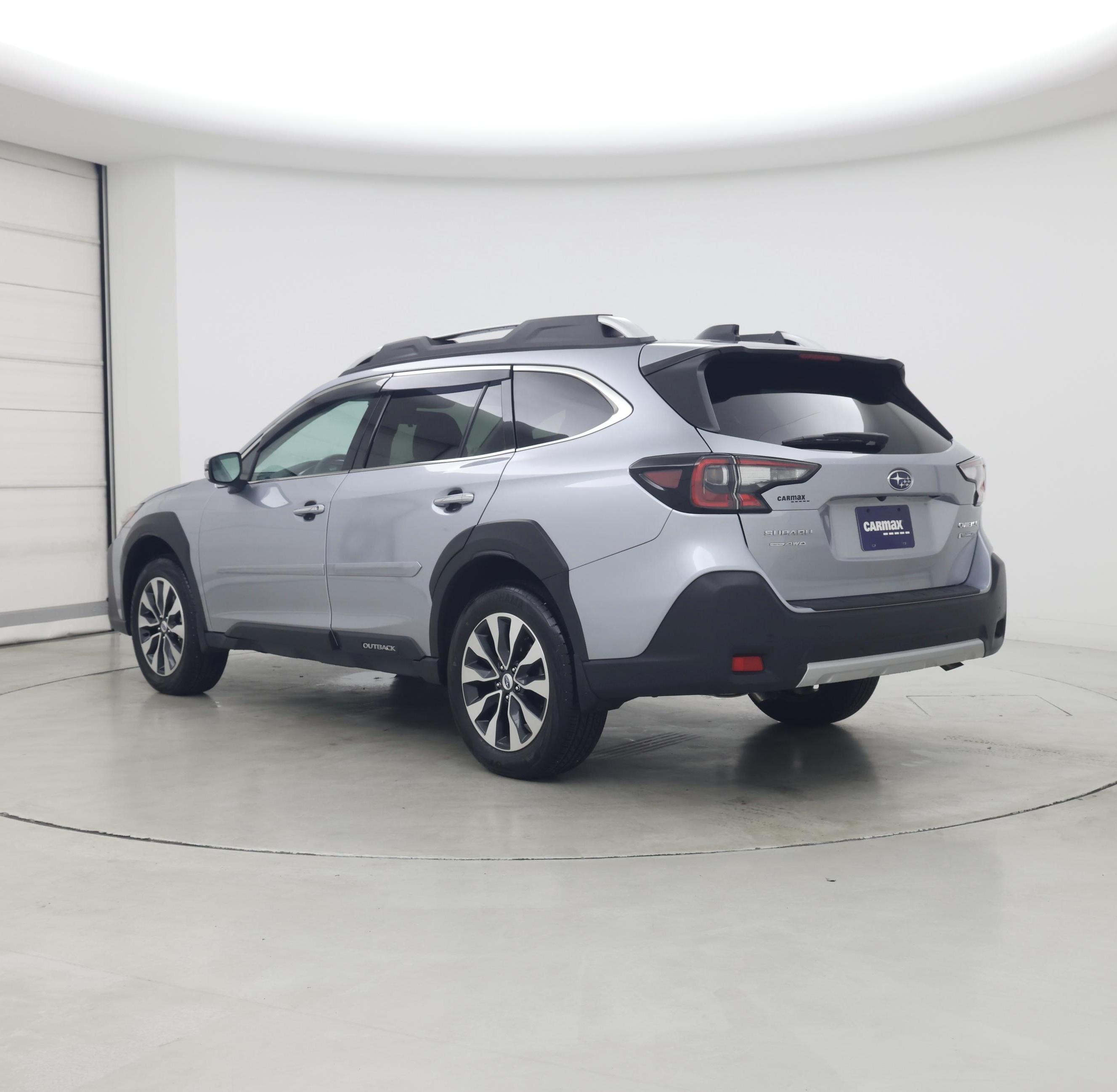 Thumbnail: 2023 Subaru Outback - 2