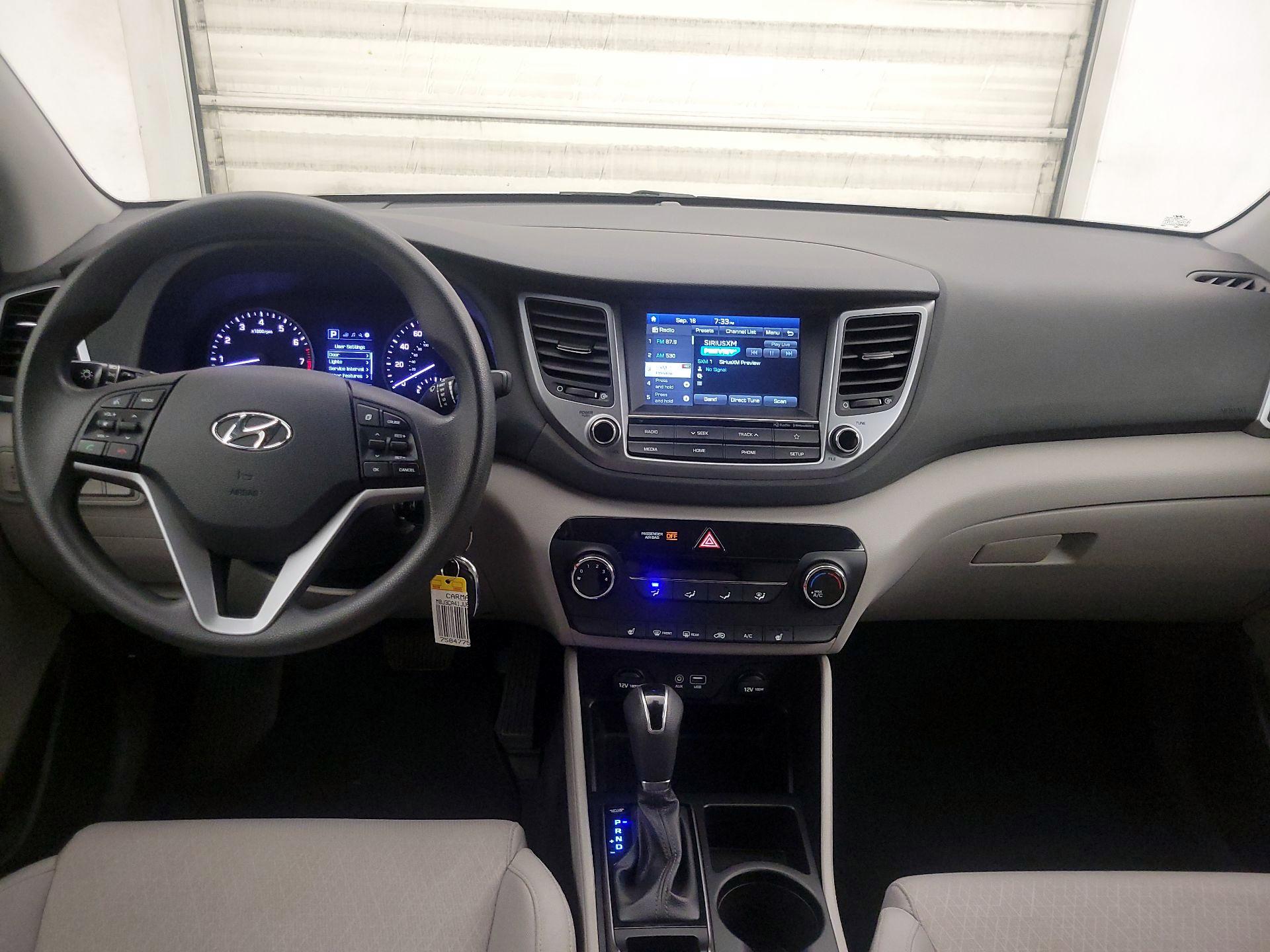 Thumbnail: 2018 Hyundai Tucson - 9
