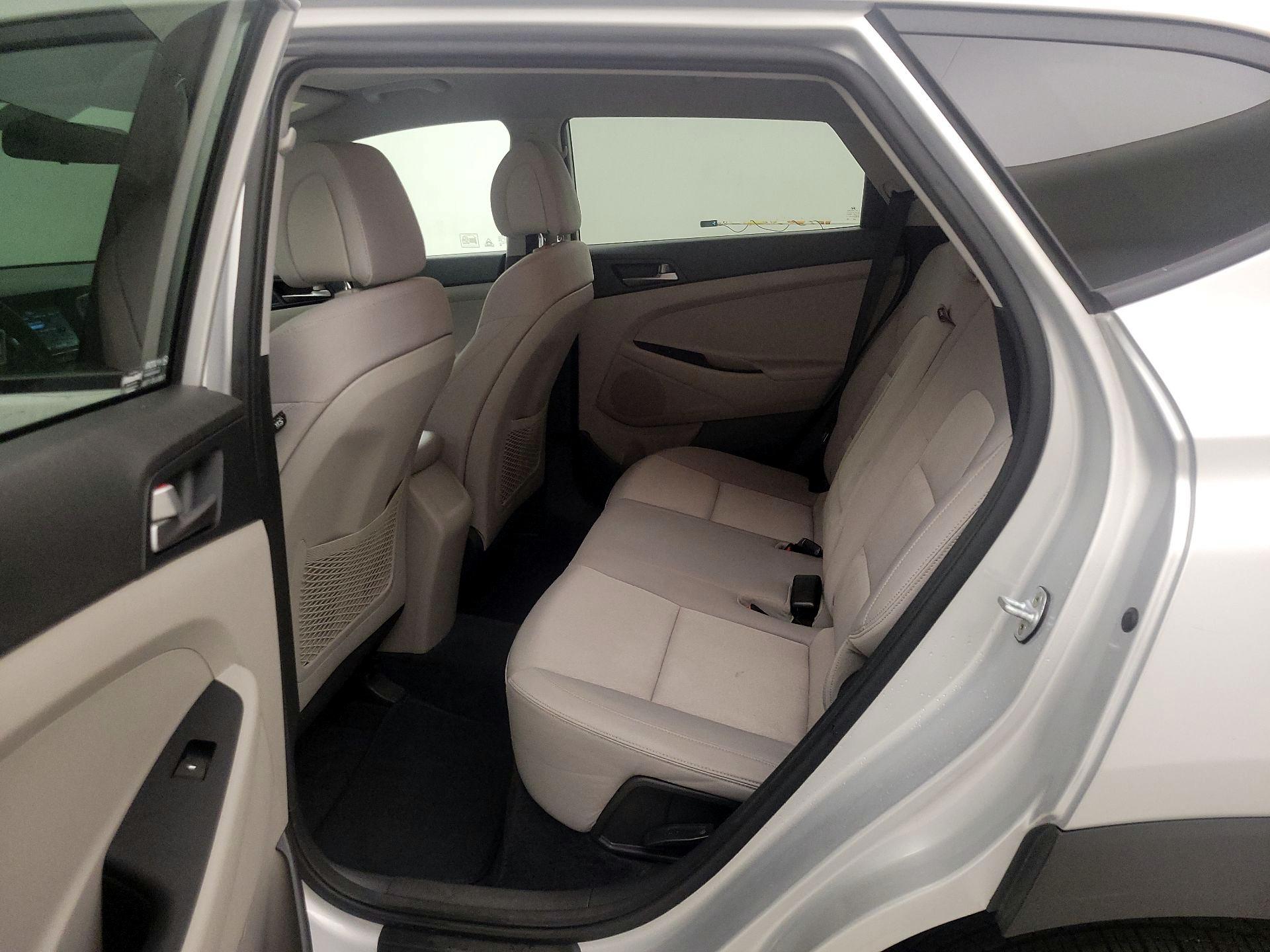 Thumbnail: 2018 Hyundai Tucson - 19