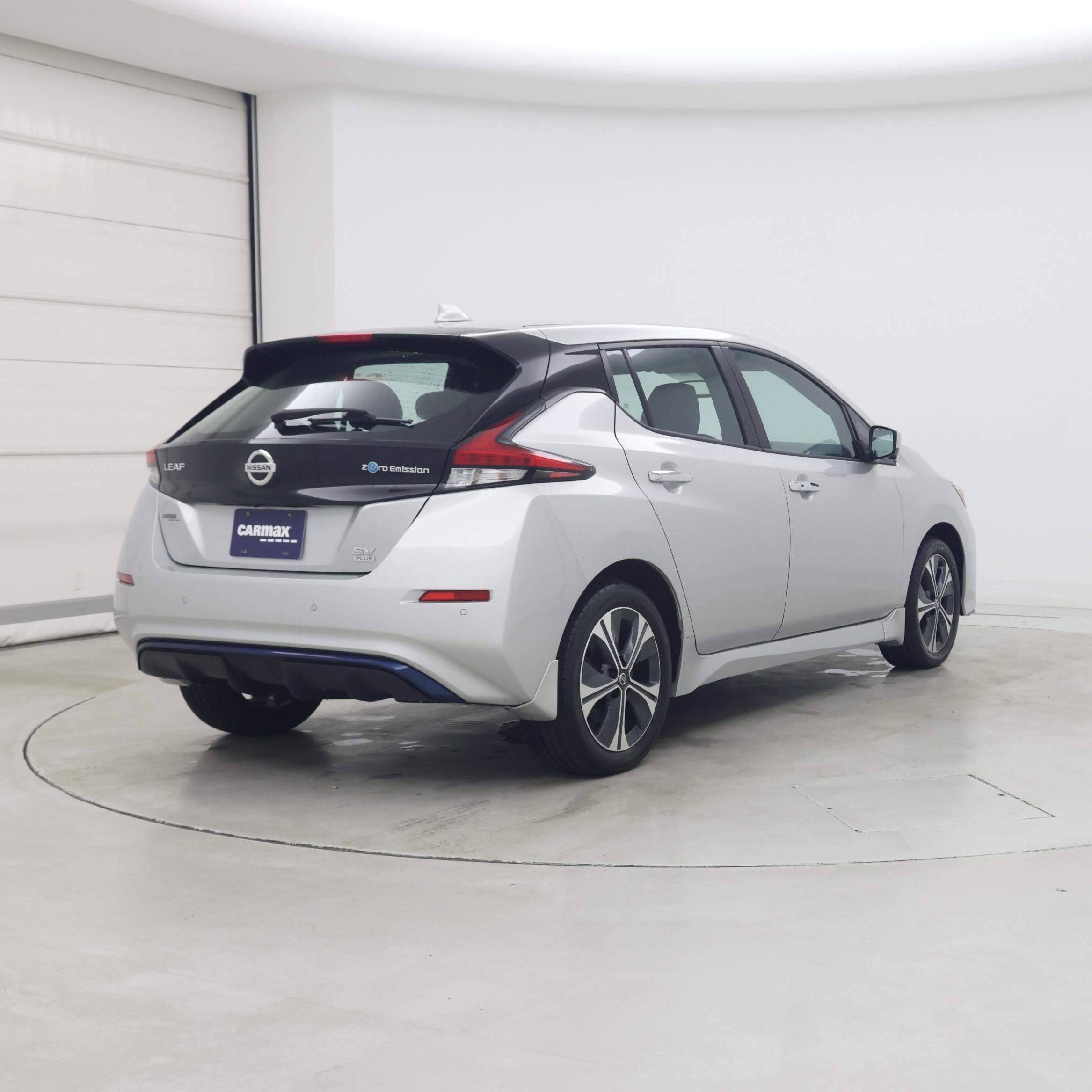 Thumbnail: 2022 Nissan Leaf - 8