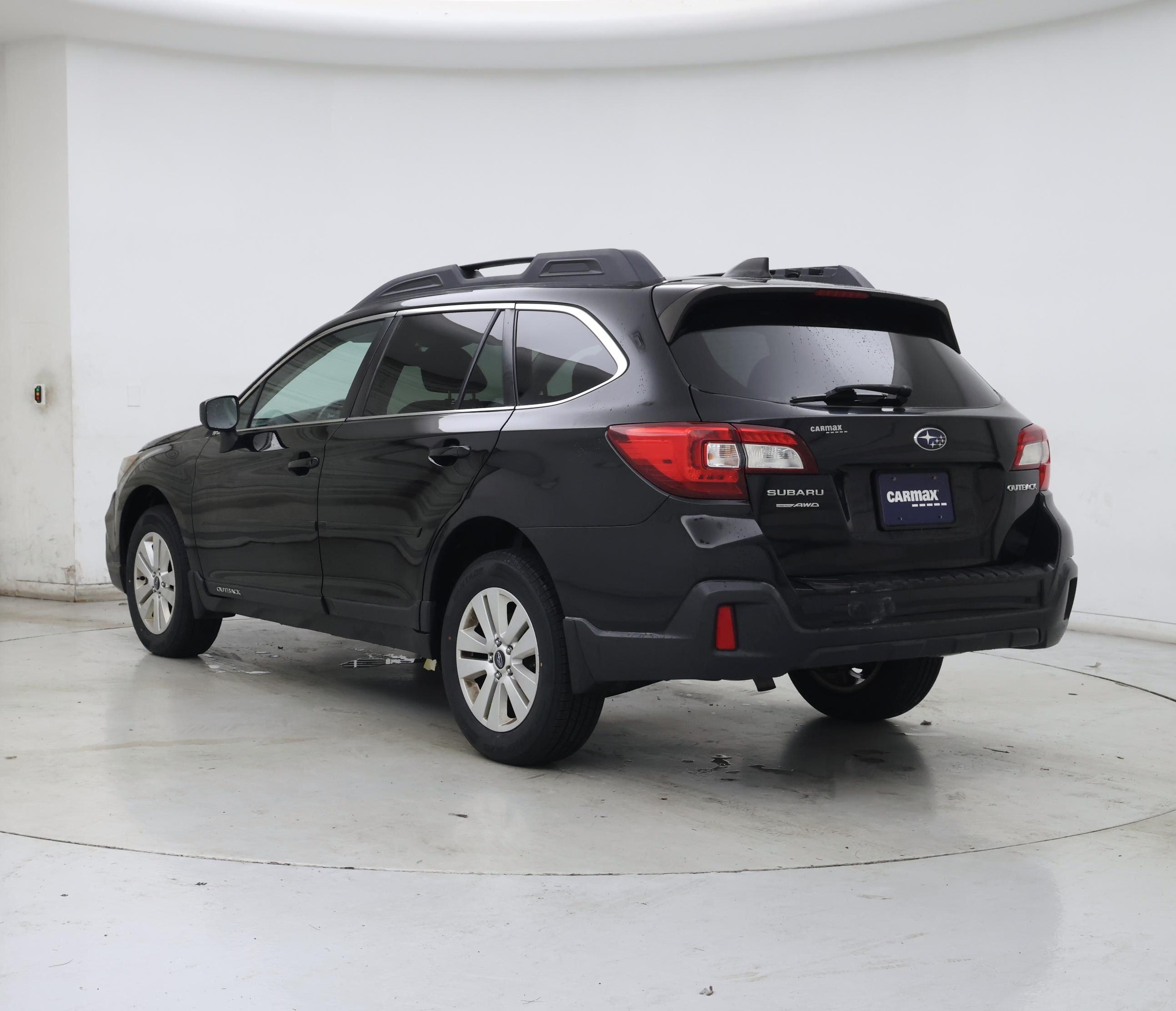 Thumbnail: 2018 Subaru Outback - 2