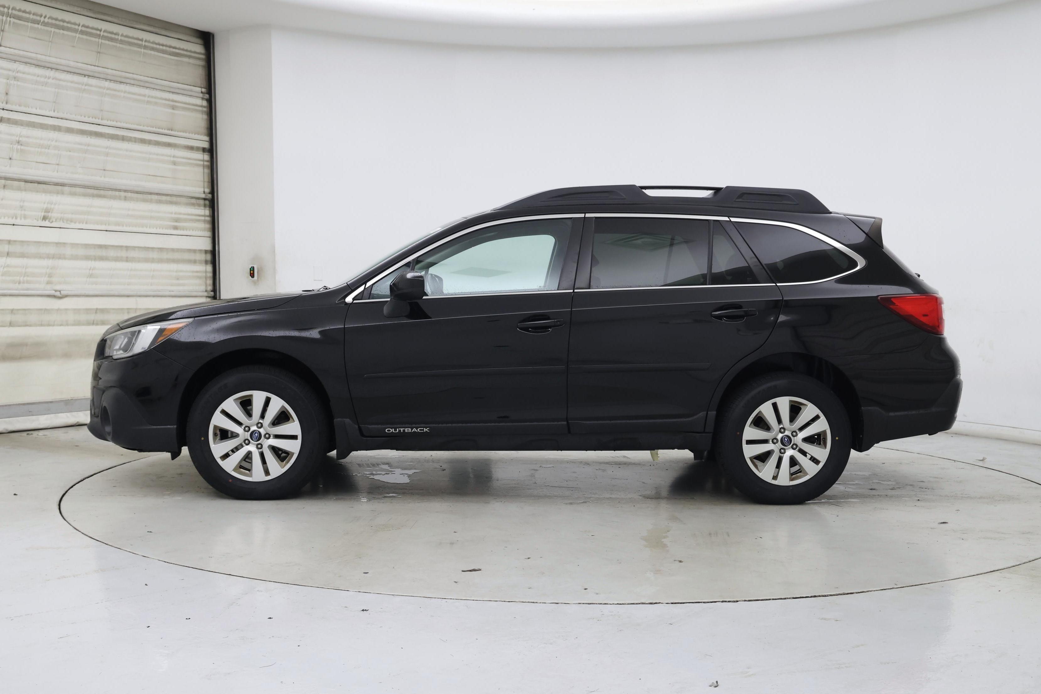 Thumbnail: 2018 Subaru Outback - 3