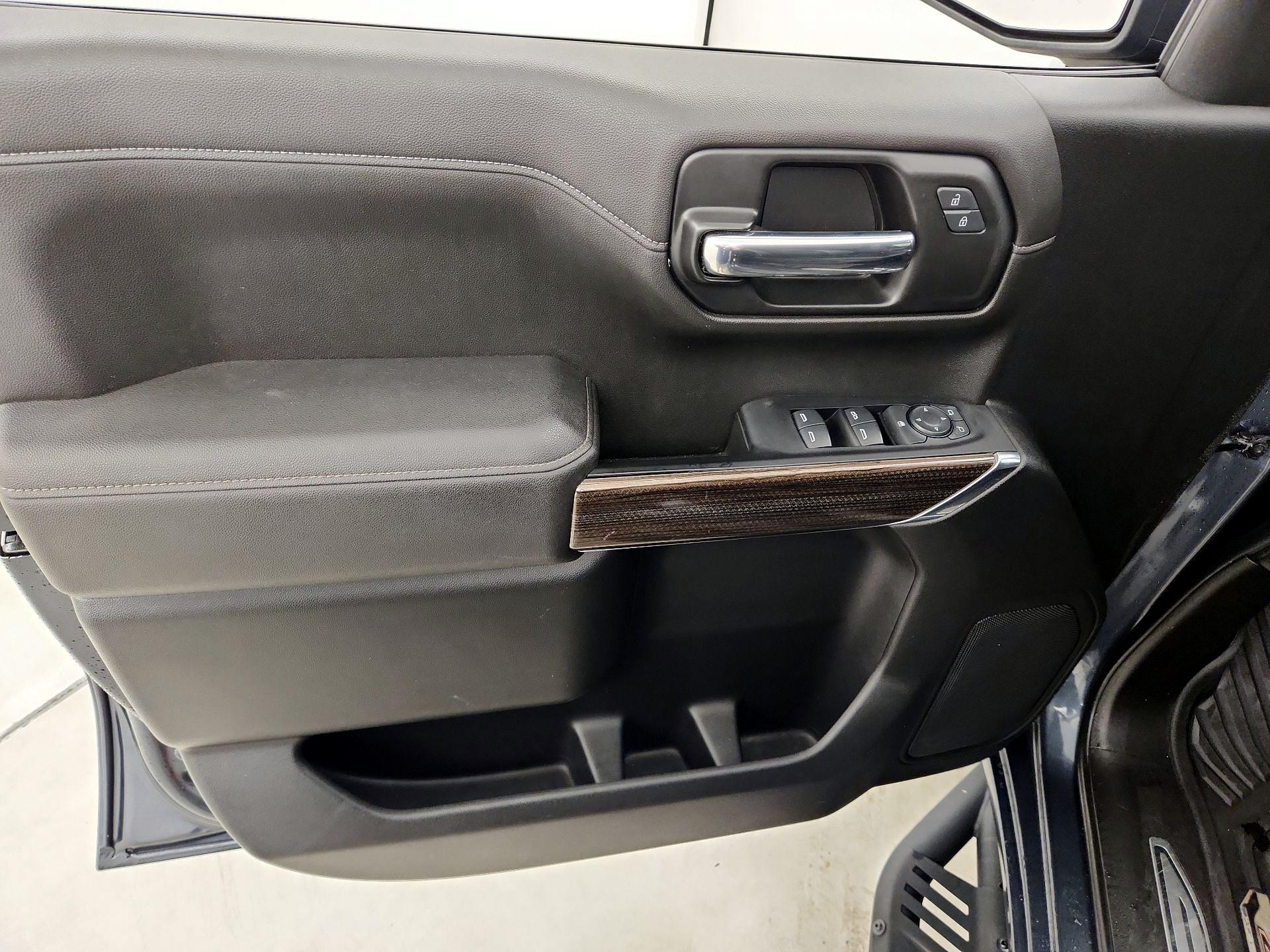 Thumbnail: 2021 Chevrolet Silverado 1500 - 12