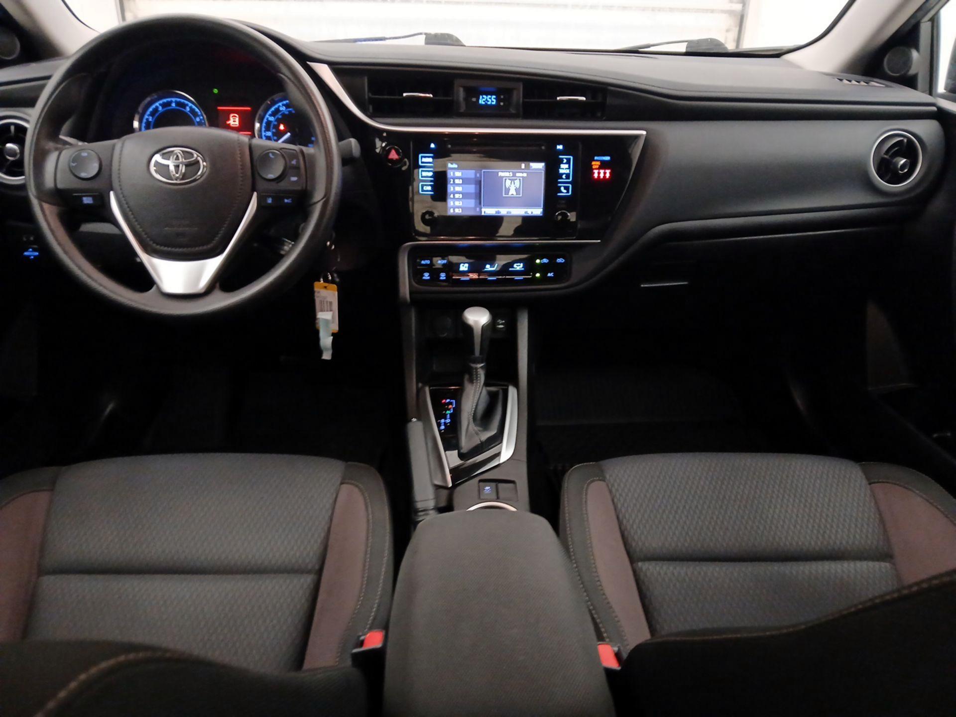 Thumbnail: 2018 Toyota Corolla - 9