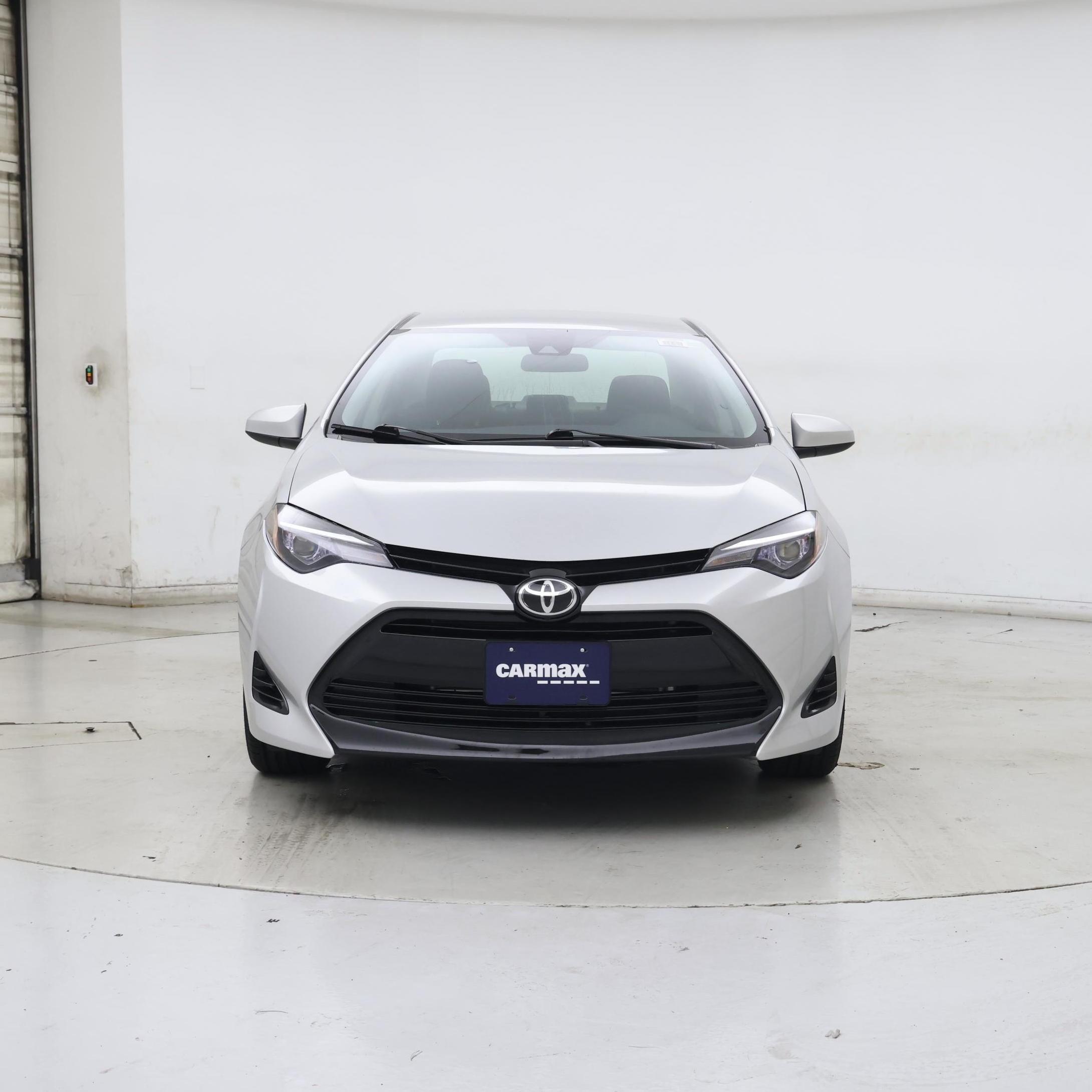 Thumbnail: 2018 Toyota Corolla - 5