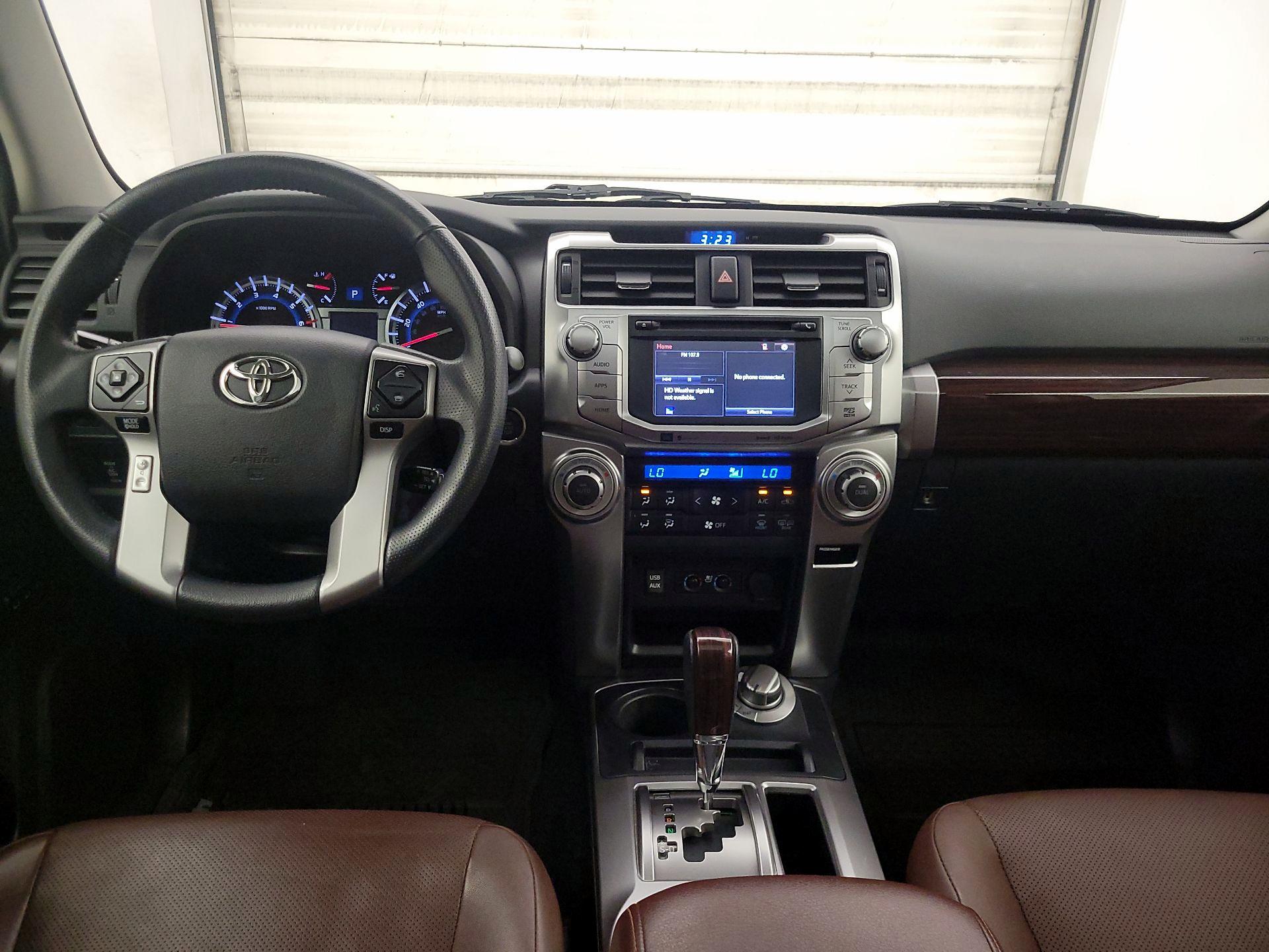 Thumbnail: 2017 Toyota 4Runner - 9