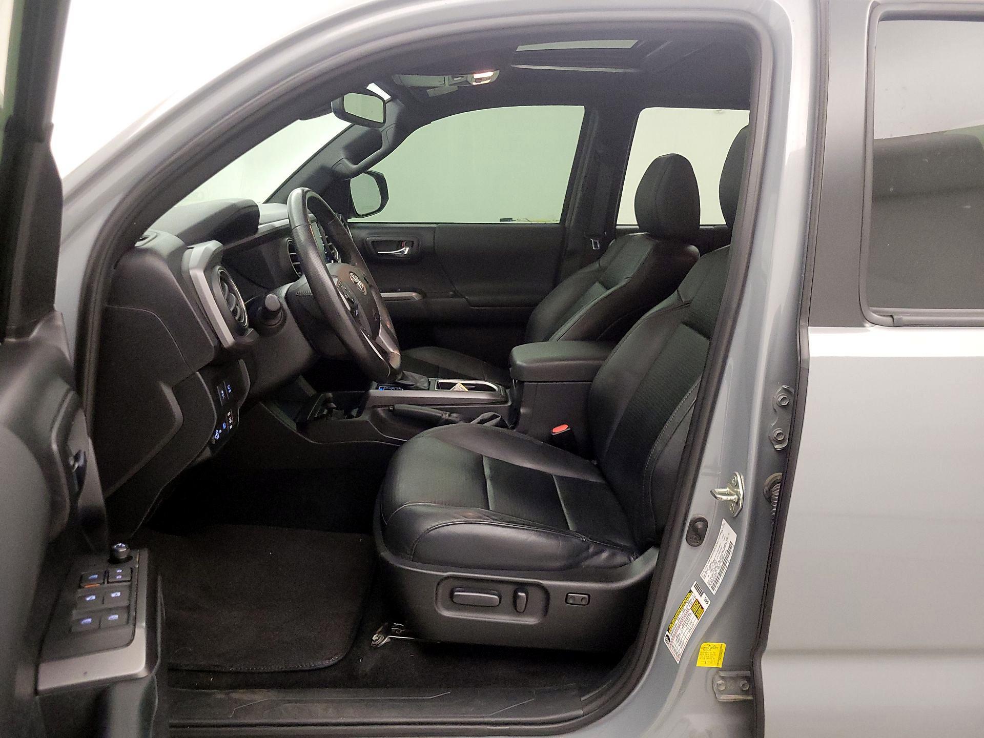 Thumbnail: 2021 Toyota Tacoma - 11