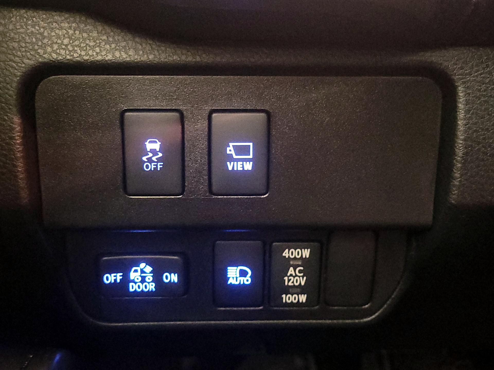 Thumbnail: 2021 Toyota Tacoma - 13