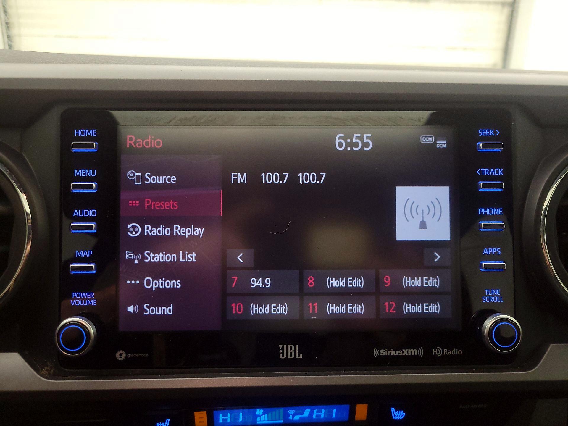 Thumbnail: 2021 Toyota Tacoma - 16