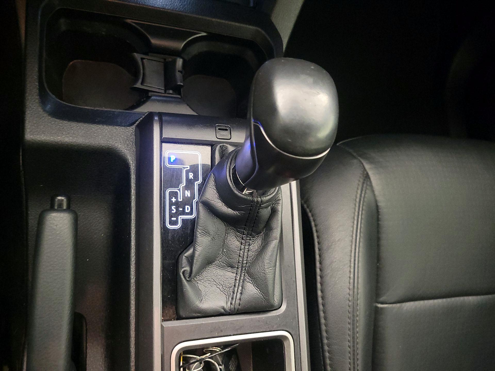 Thumbnail: 2021 Toyota Tacoma - 18