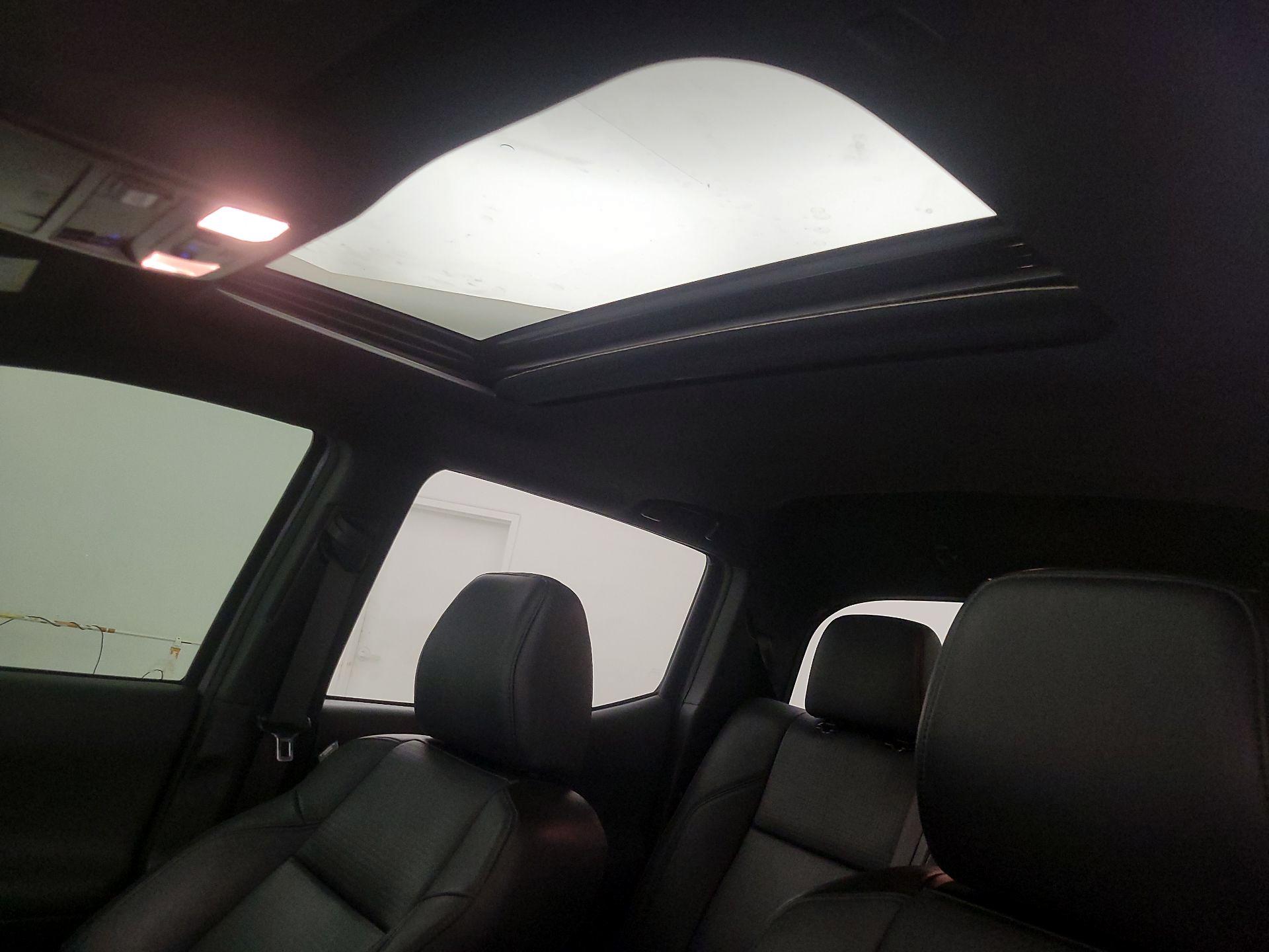 Thumbnail: 2021 Toyota Tacoma - 20