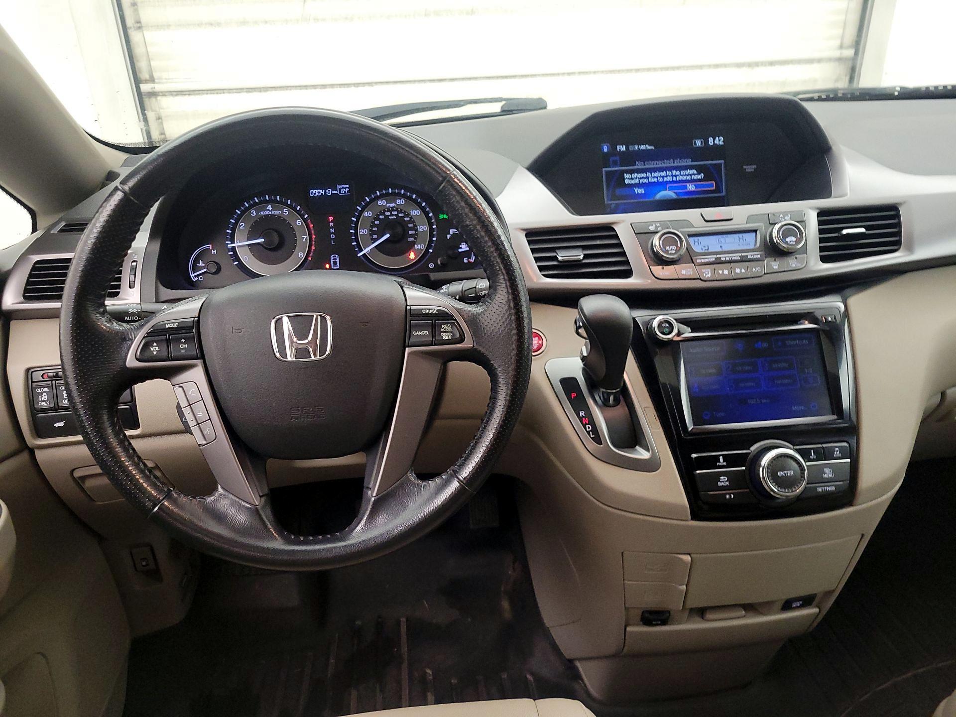 Thumbnail: 2015 Honda Odyssey - 10
