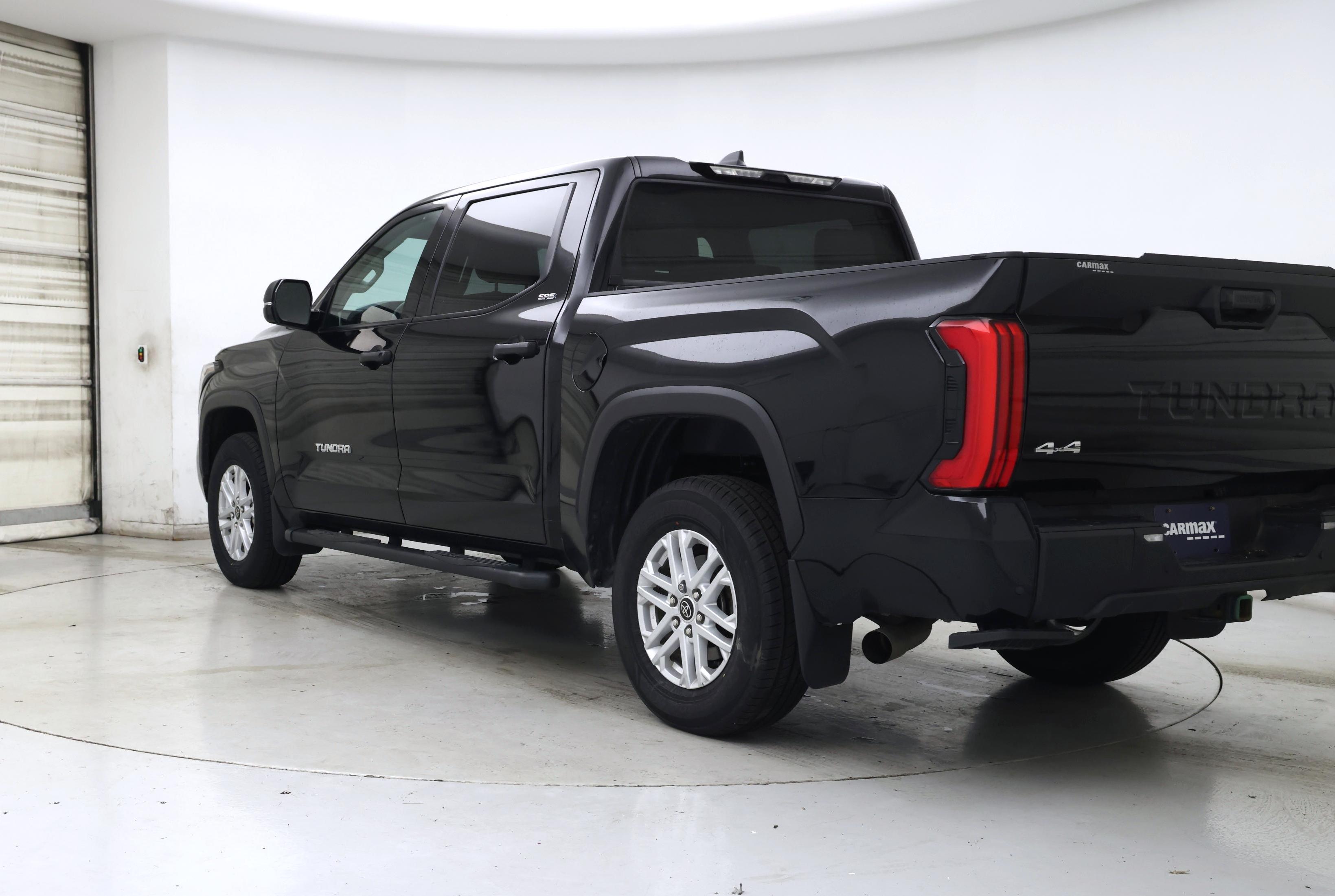 Thumbnail: 2024 Toyota Tundra - 2
