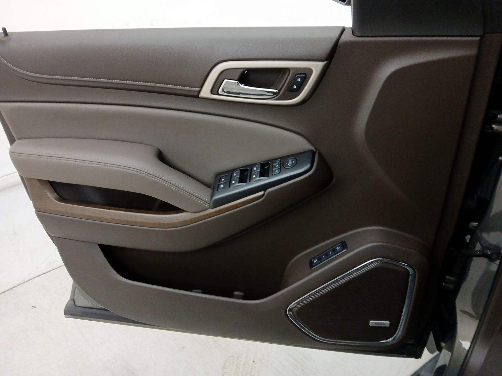 Thumbnail: 2018 GMC Yukon - 12