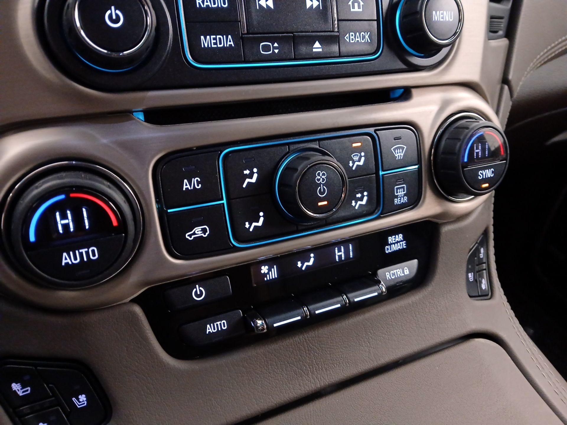 Thumbnail: 2018 GMC Yukon - 17
