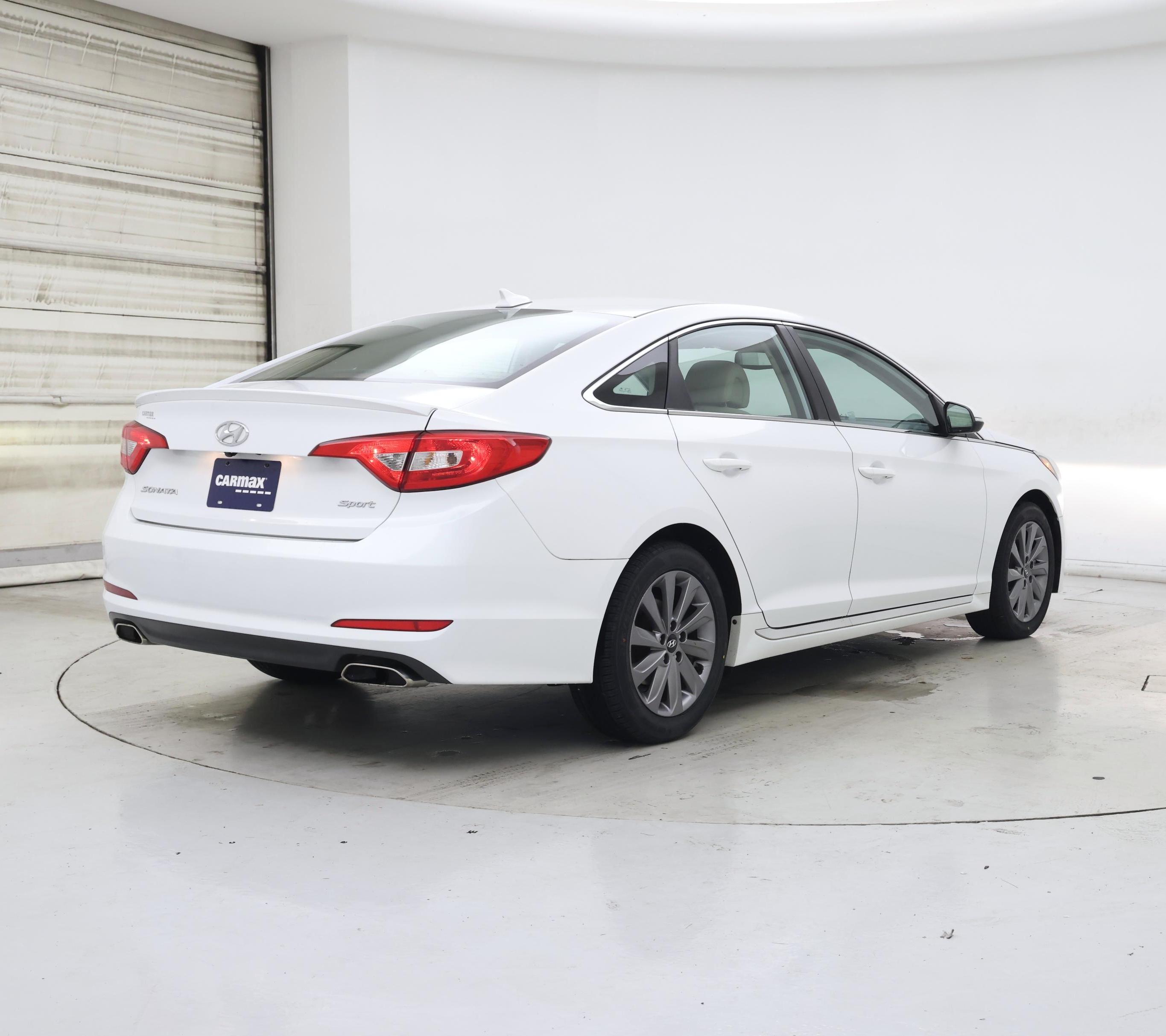 Thumbnail: 2017 Hyundai Sonata - 8