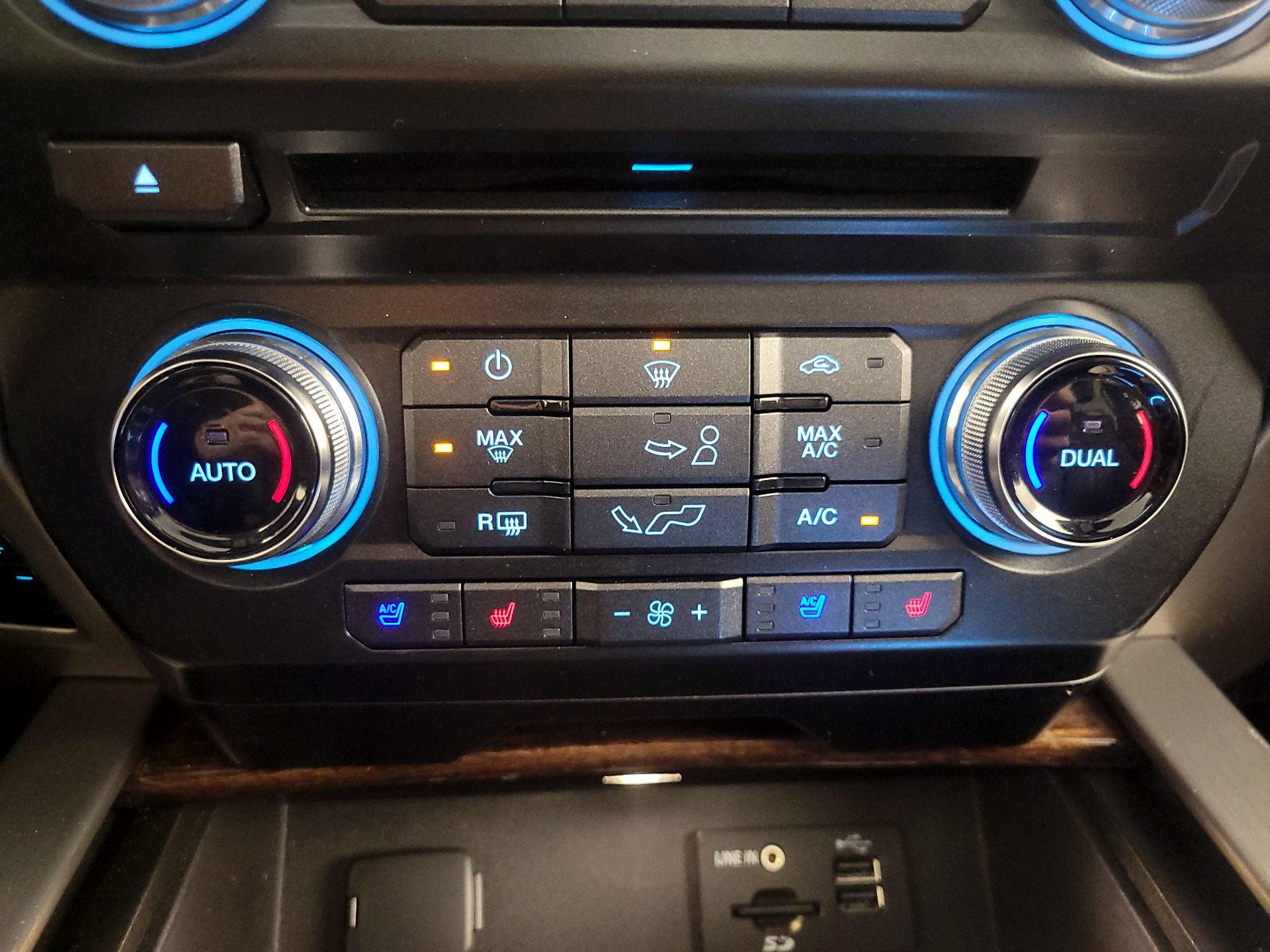 Thumbnail: 2015 Ford F-150 - 16