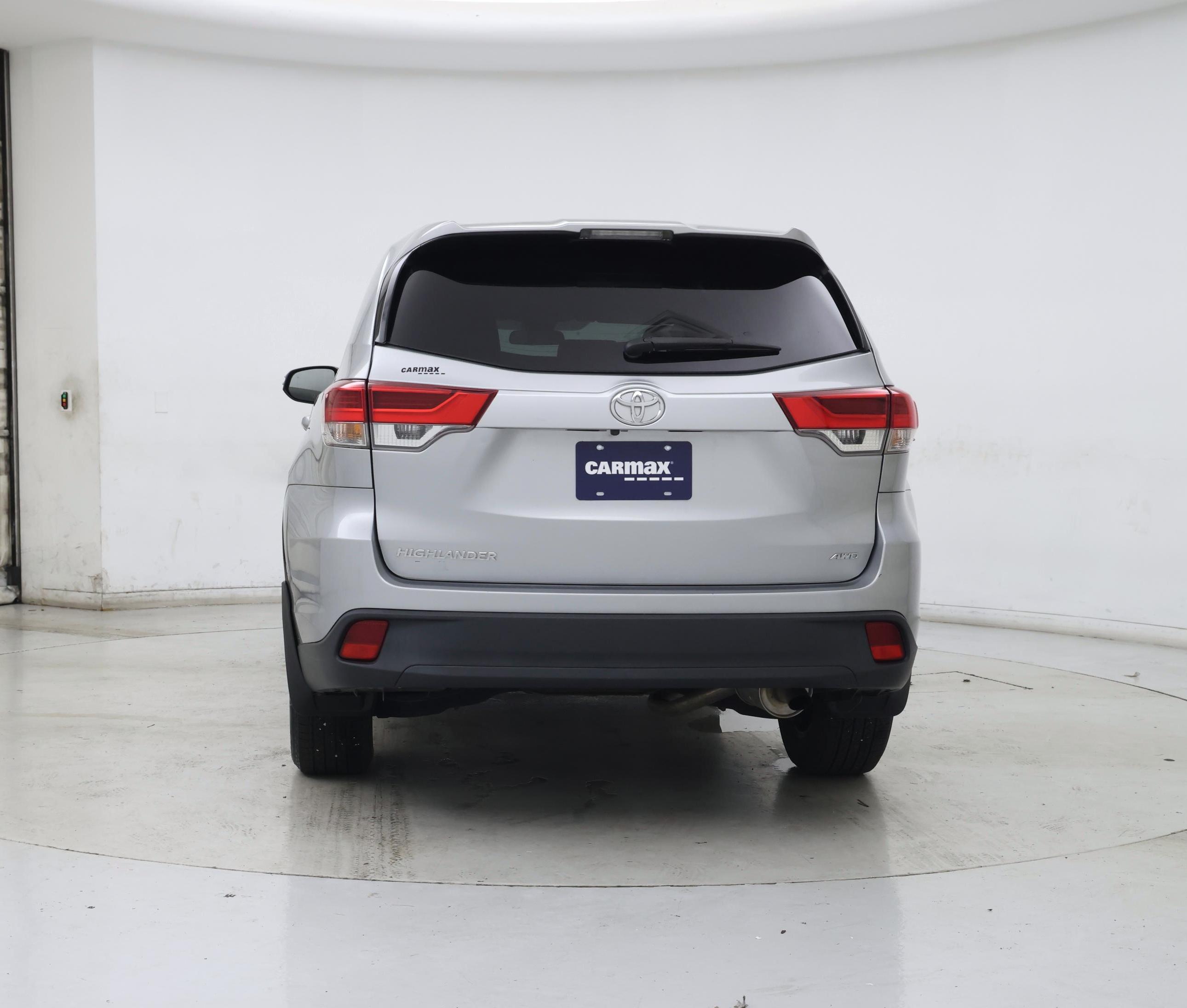 Thumbnail: 2019 Toyota Highlander - 6