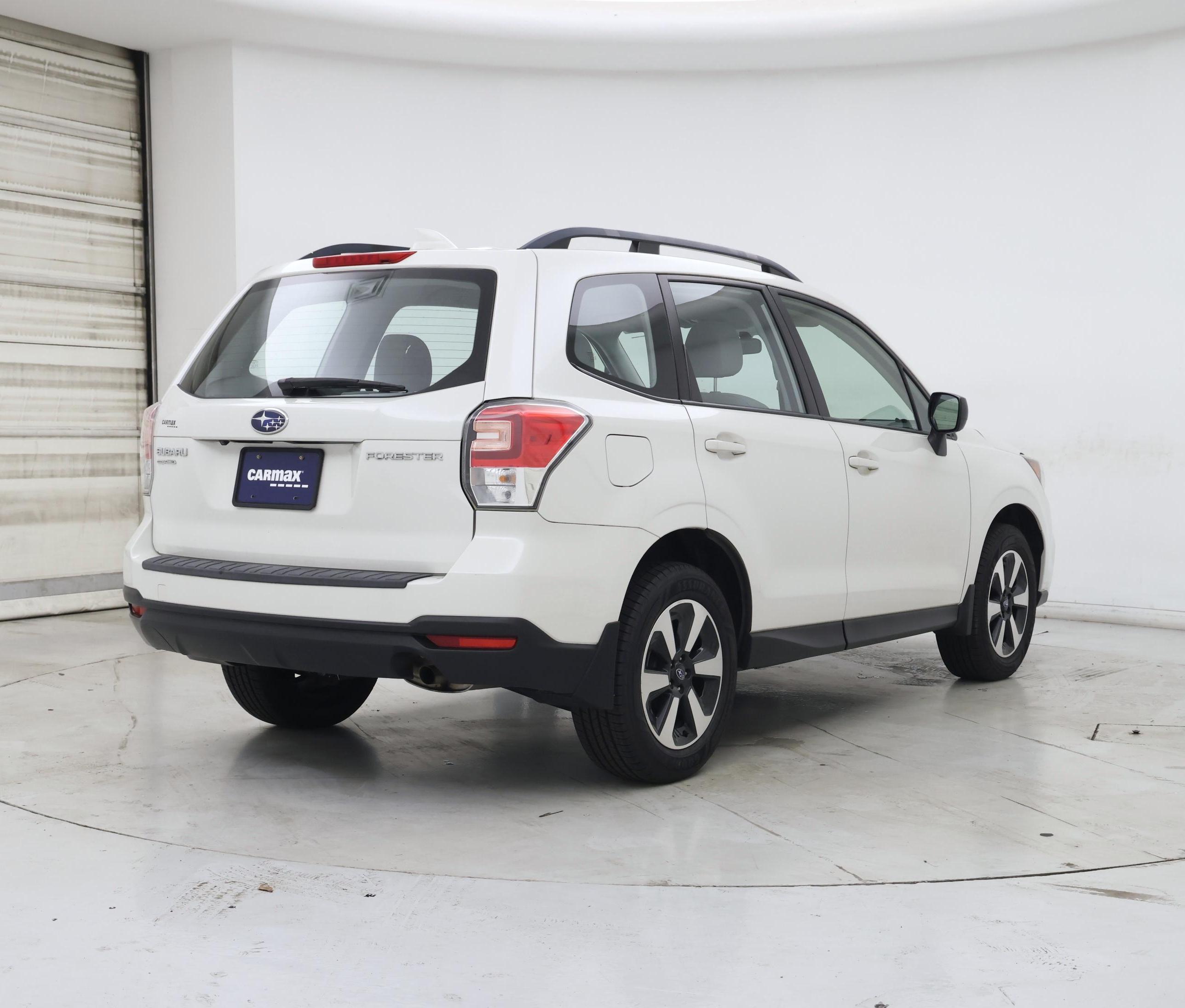 Thumbnail: 2018 Subaru Forester - 8