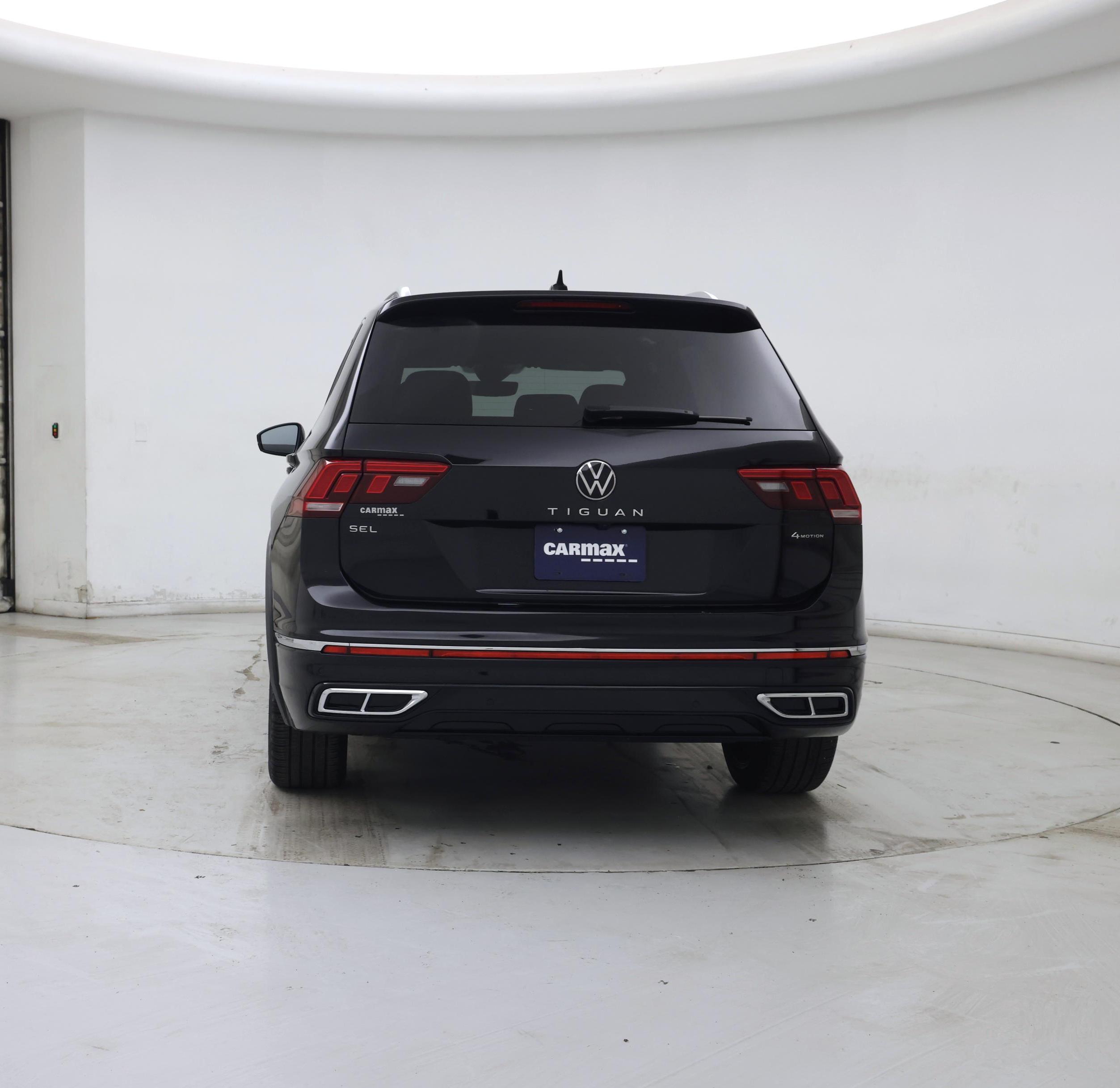 Thumbnail: 2022 Volkswagen Tiguan - 6