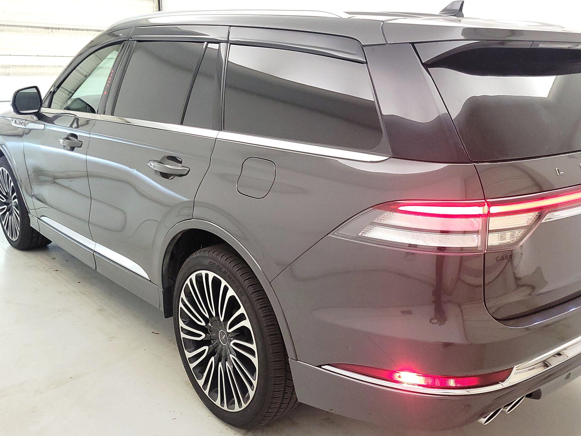 Thumbnail: 2022 Lincoln Aviator - 7