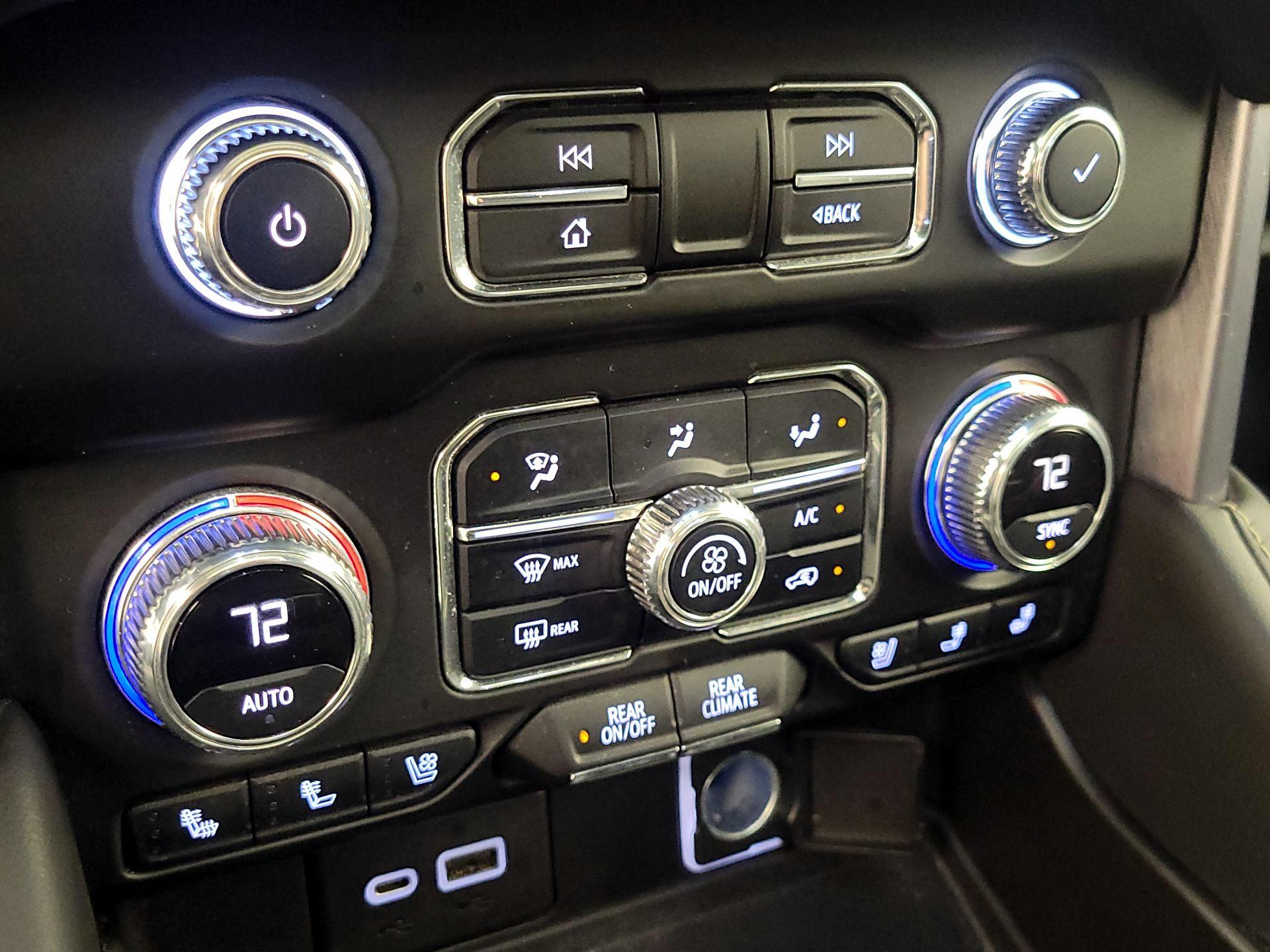 Thumbnail: 2021 GMC Yukon - 16