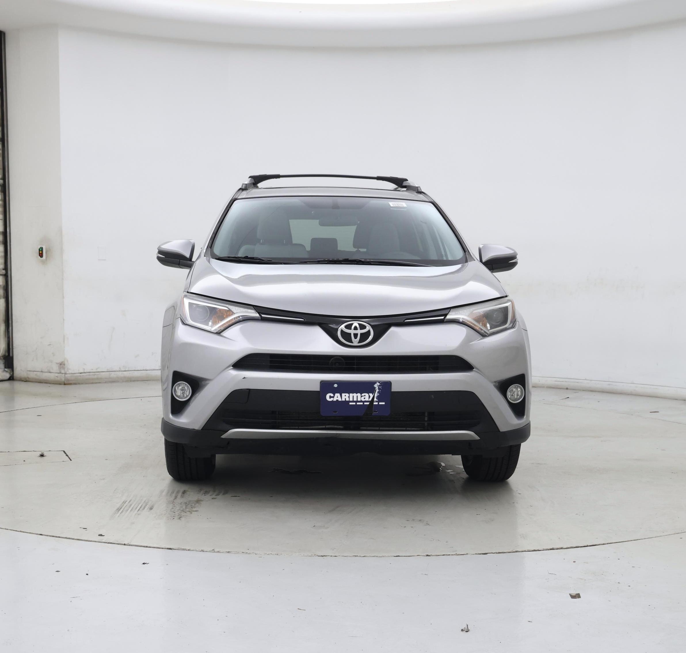Thumbnail: 2016 Toyota RAV4 - 5