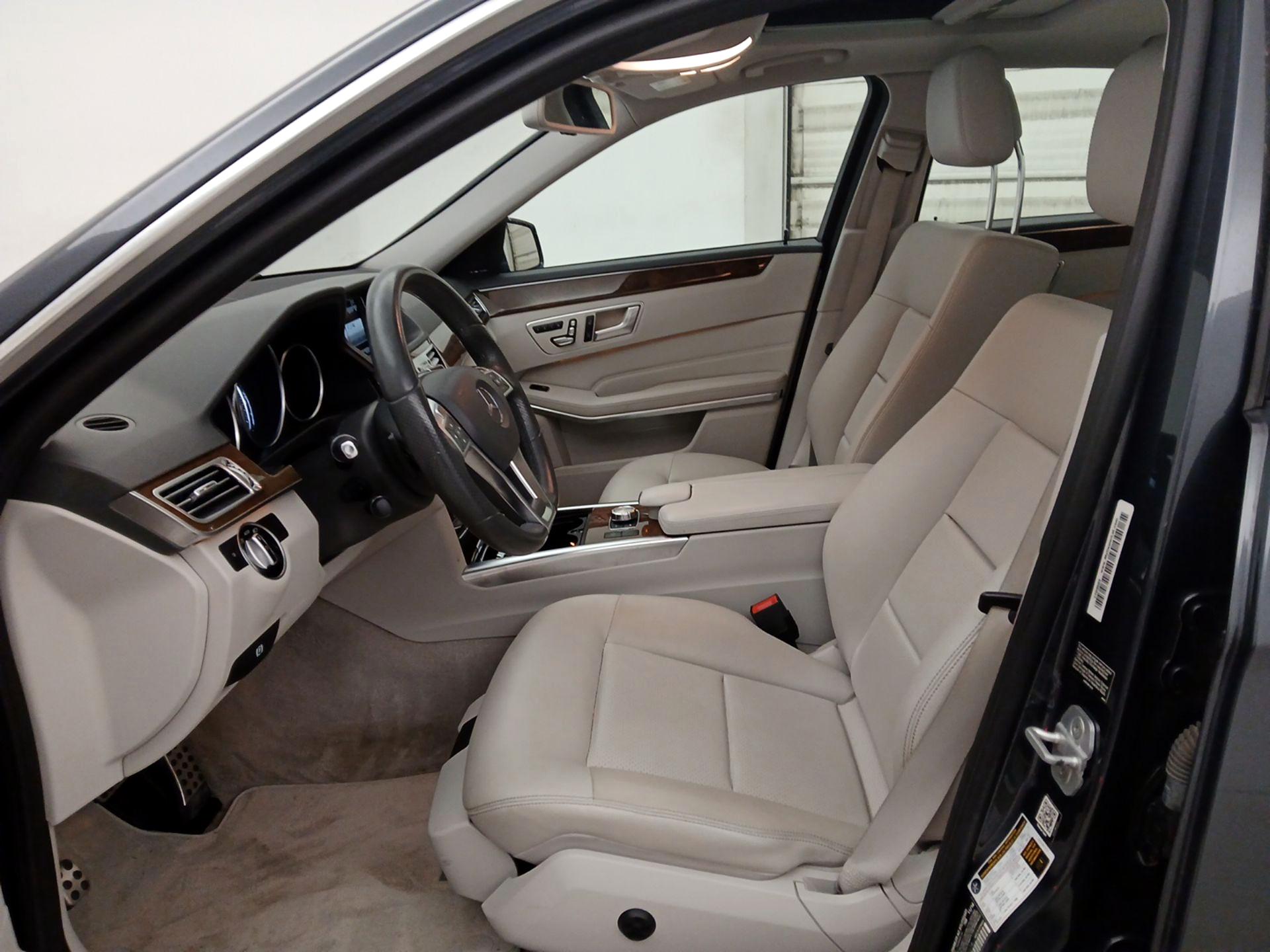 Thumbnail: 2015 Mercedes-Benz E-Class - 11
