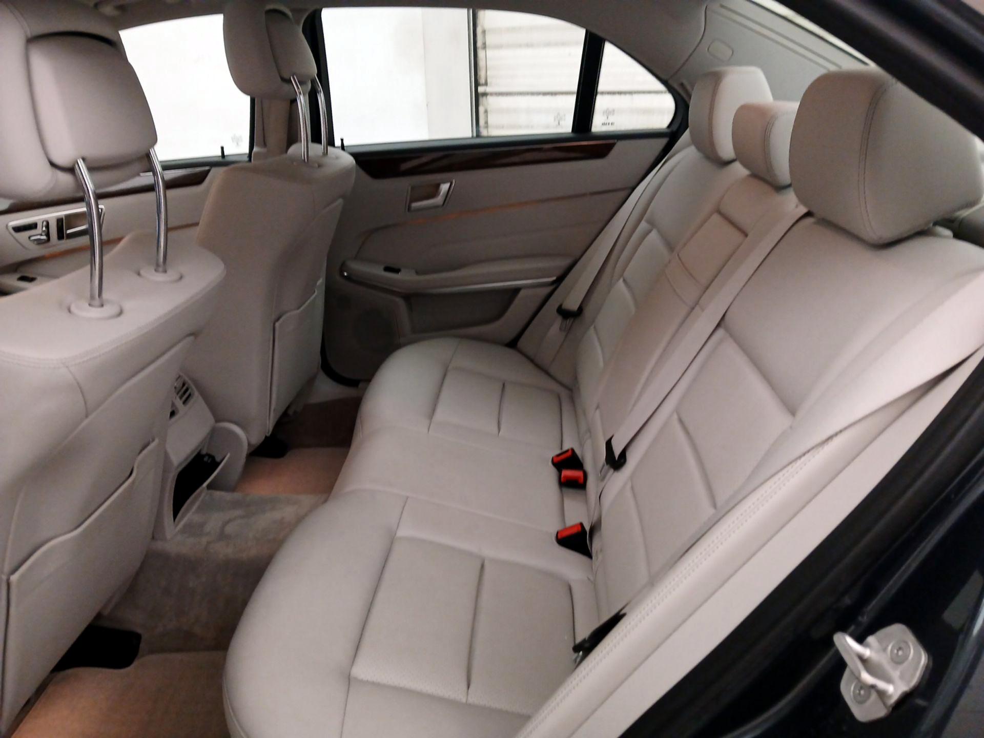 Thumbnail: 2015 Mercedes-Benz E-Class - 20