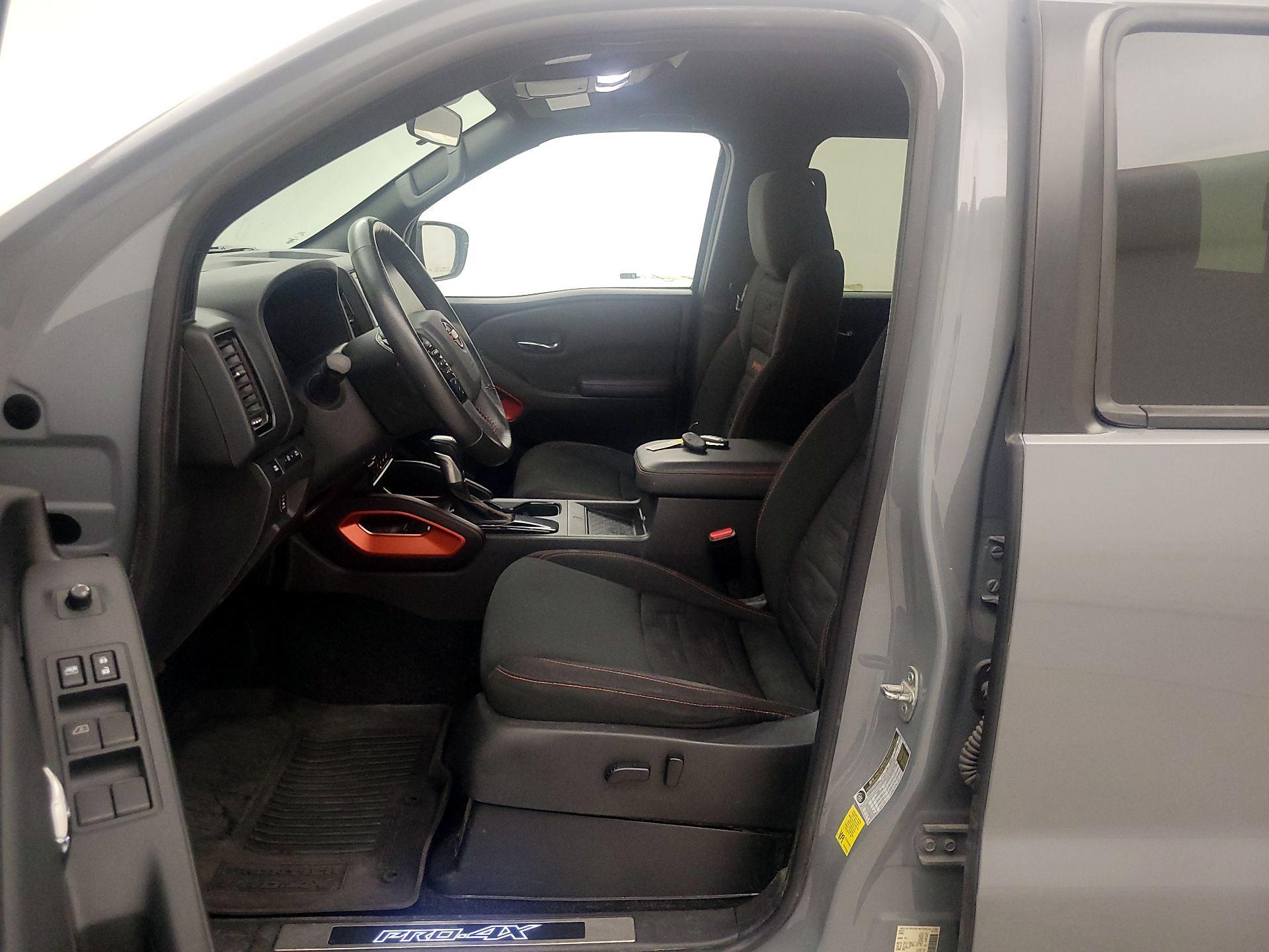 Thumbnail: 2023 Nissan Frontier - 11