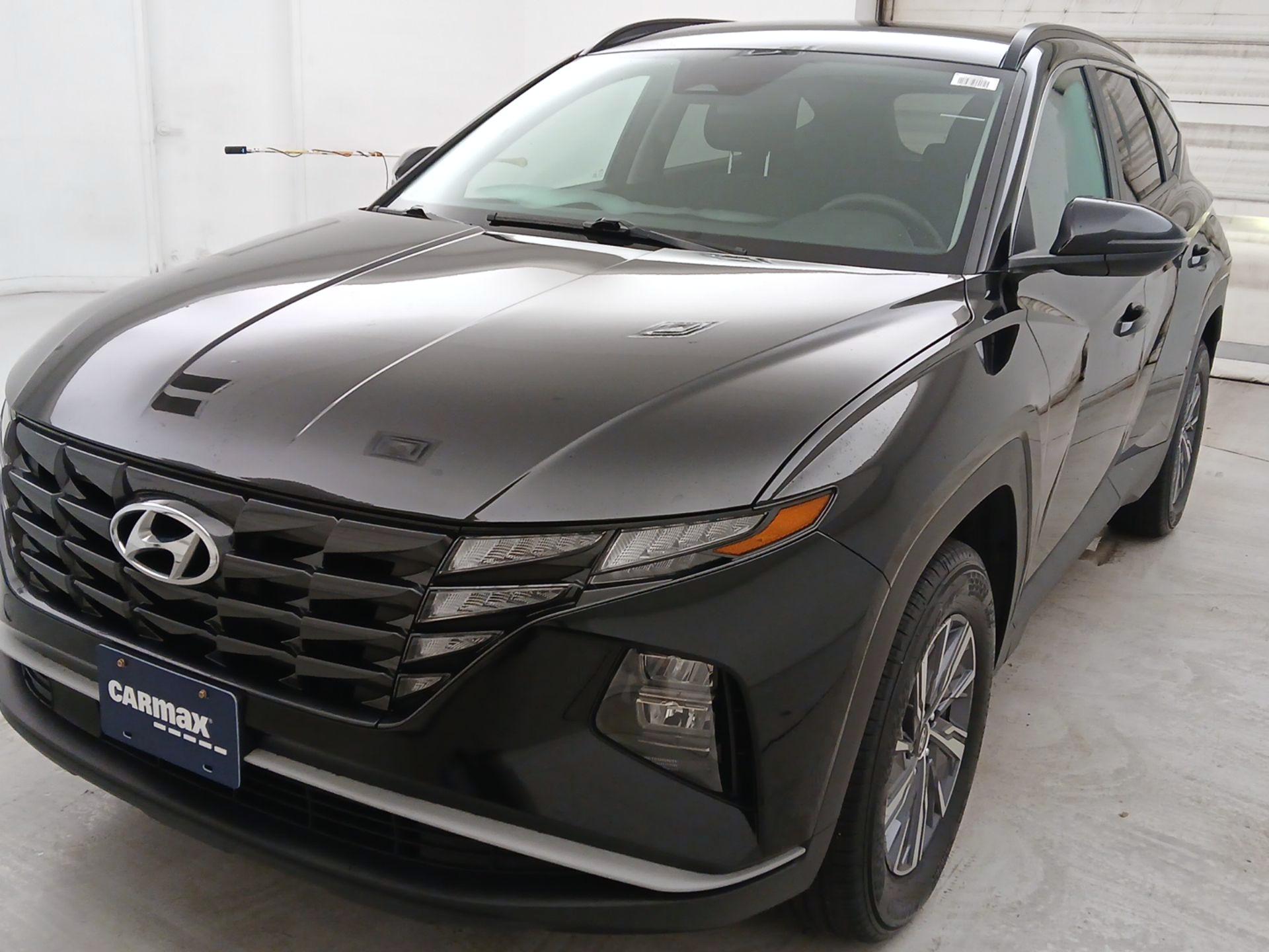 Thumbnail: 2022 Hyundai Tucson - 3